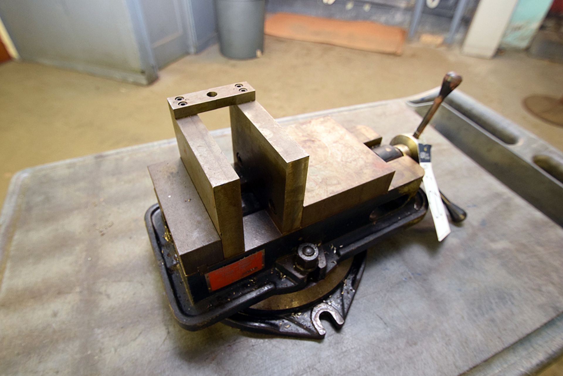 Eron LT60, 6" Milling Vise w/ Swivel - Image 2 of 3