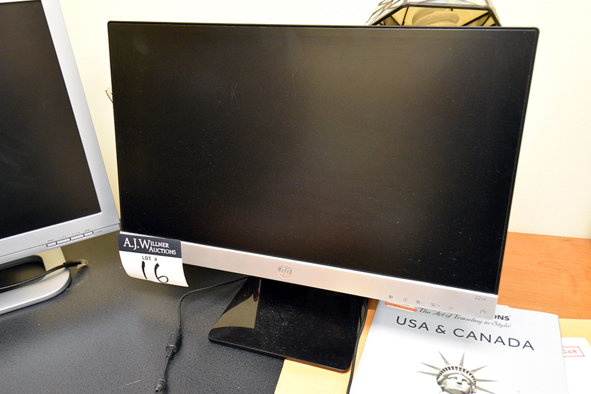 Samsung and HP Monitors - Image 4 of 4