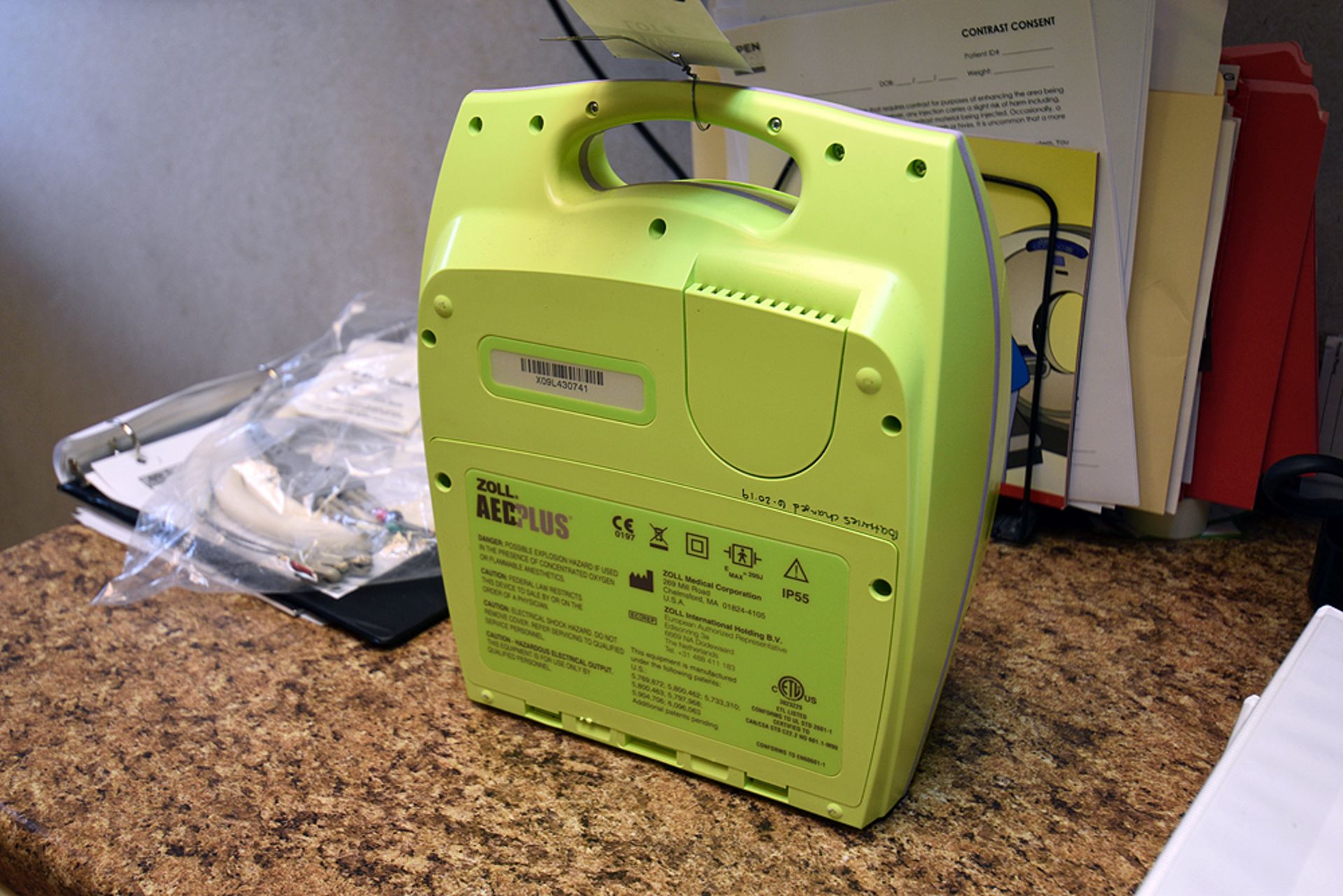 Zoll AED Plus - Image 2 of 5