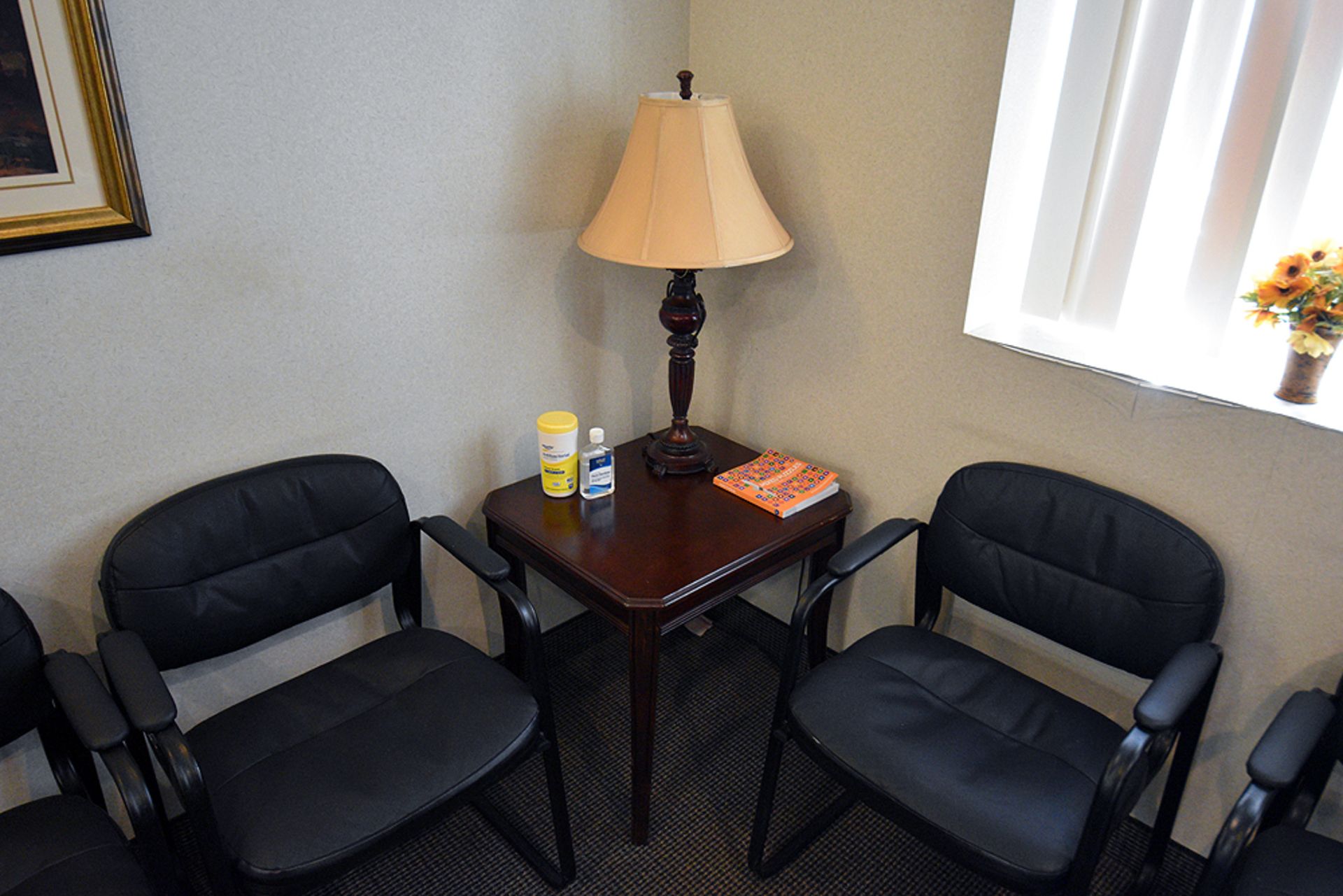 Contents of Waiting Room - Image 6 of 13