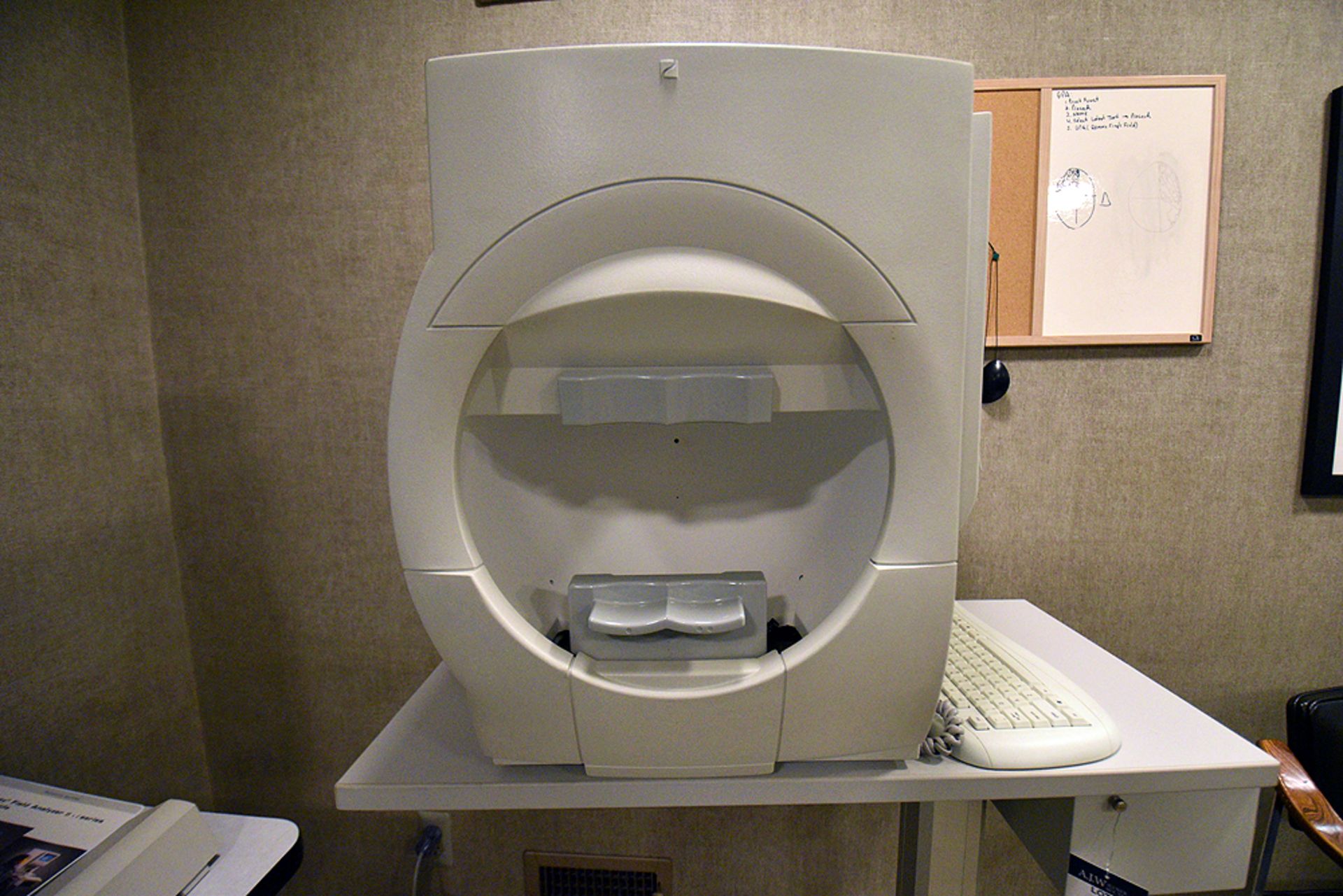 Zeiss Humphrey Field Analyzer - Image 3 of 9