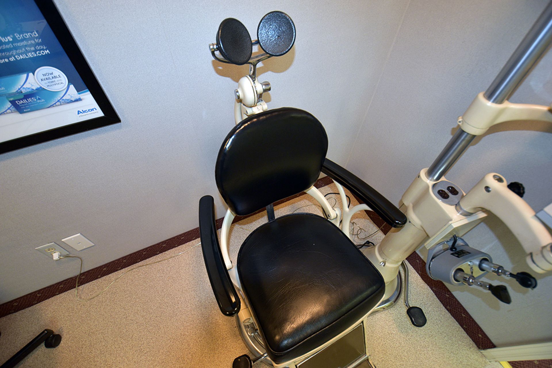 Bausch & Lomb Examination Chair - Image 7 of 8