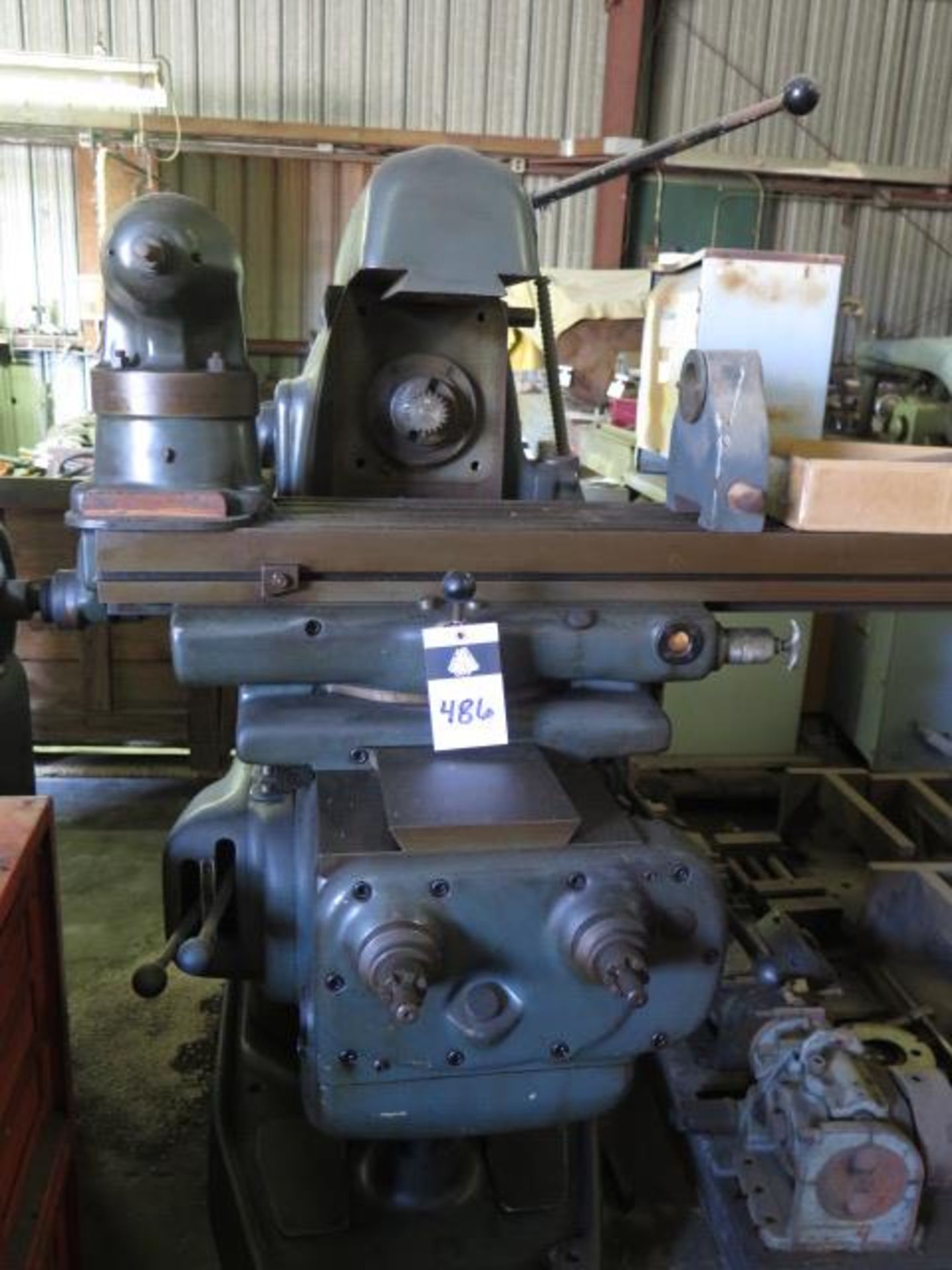 Induma type UR2 Universal Mill s/n 522198 w/ 28-1100 RPM, 40-Taper Horizontal Spindle, SOLD AS IS