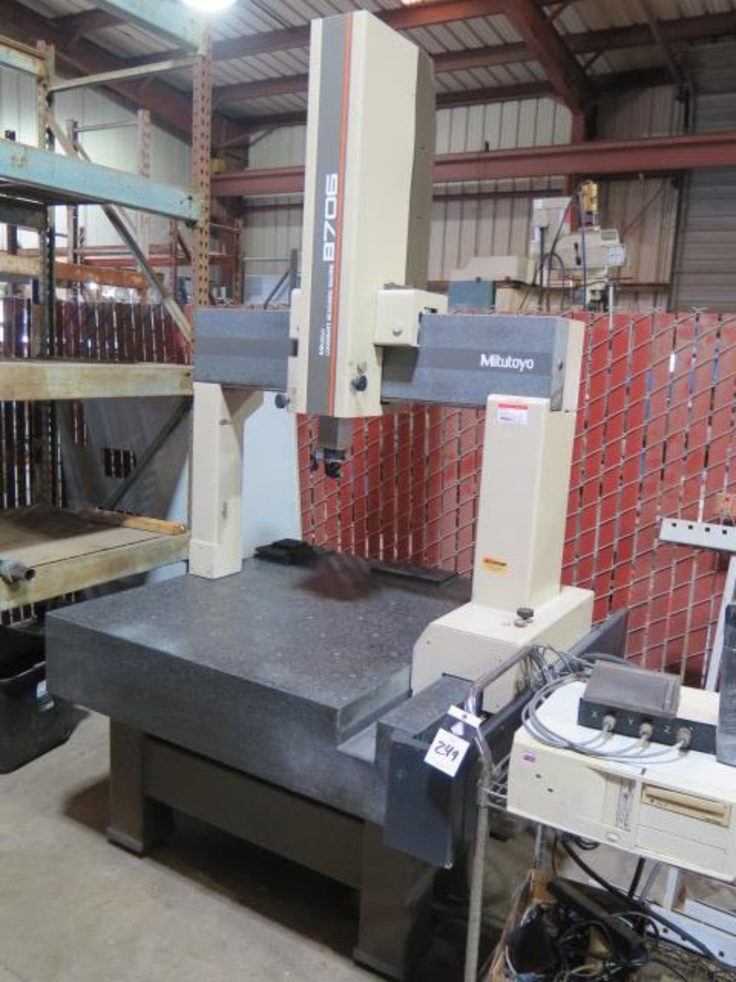 Mitutoyo B706 CMM Machine s/n A9001005 w/ Renishaw PH1 Probe Head, Computer and Acces SOLD AS IS