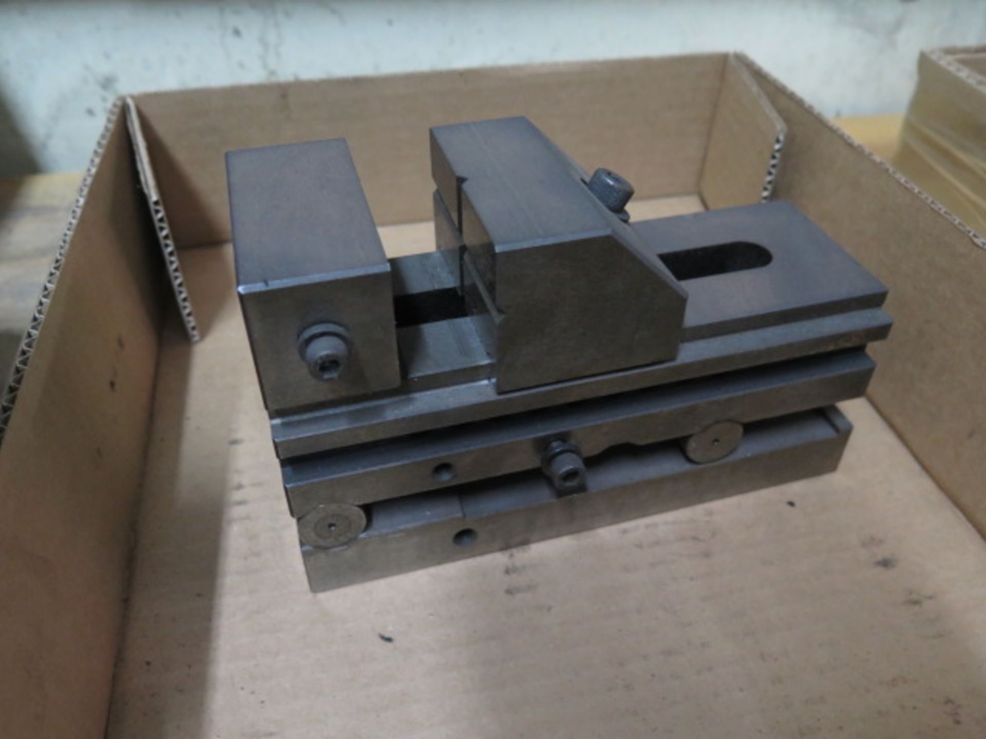 2 3/4" Precision Sine Vise (SOLD AS-IS - NO WARRANTY) - Image 2 of 3