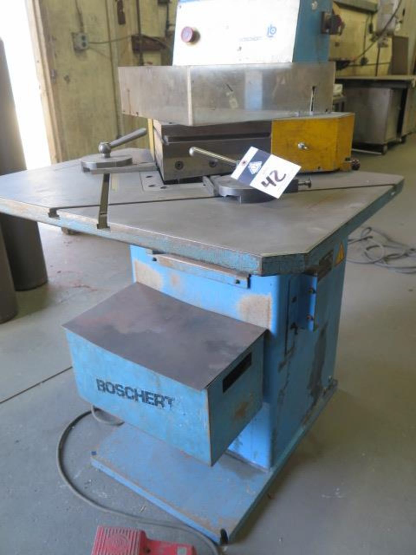 Boschert LB12 9” x 9” Hydraulic Corner Notcher s/n 2672 w/ Fence System (SOLD AS-IS - NO WARRANTY) - Image 3 of 8