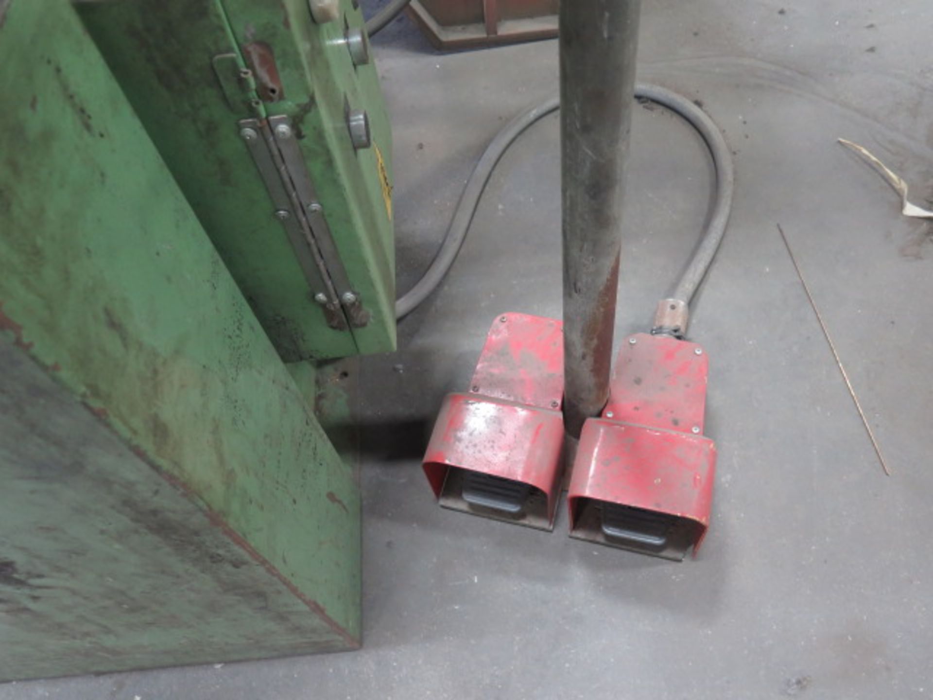 E.G. Hellers mdl. 3001PM Angle Roll s/n 31703PM w/ 5 ½” Rolls, Roll Tooling (SOLD AS-IS - NO - Image 7 of 11