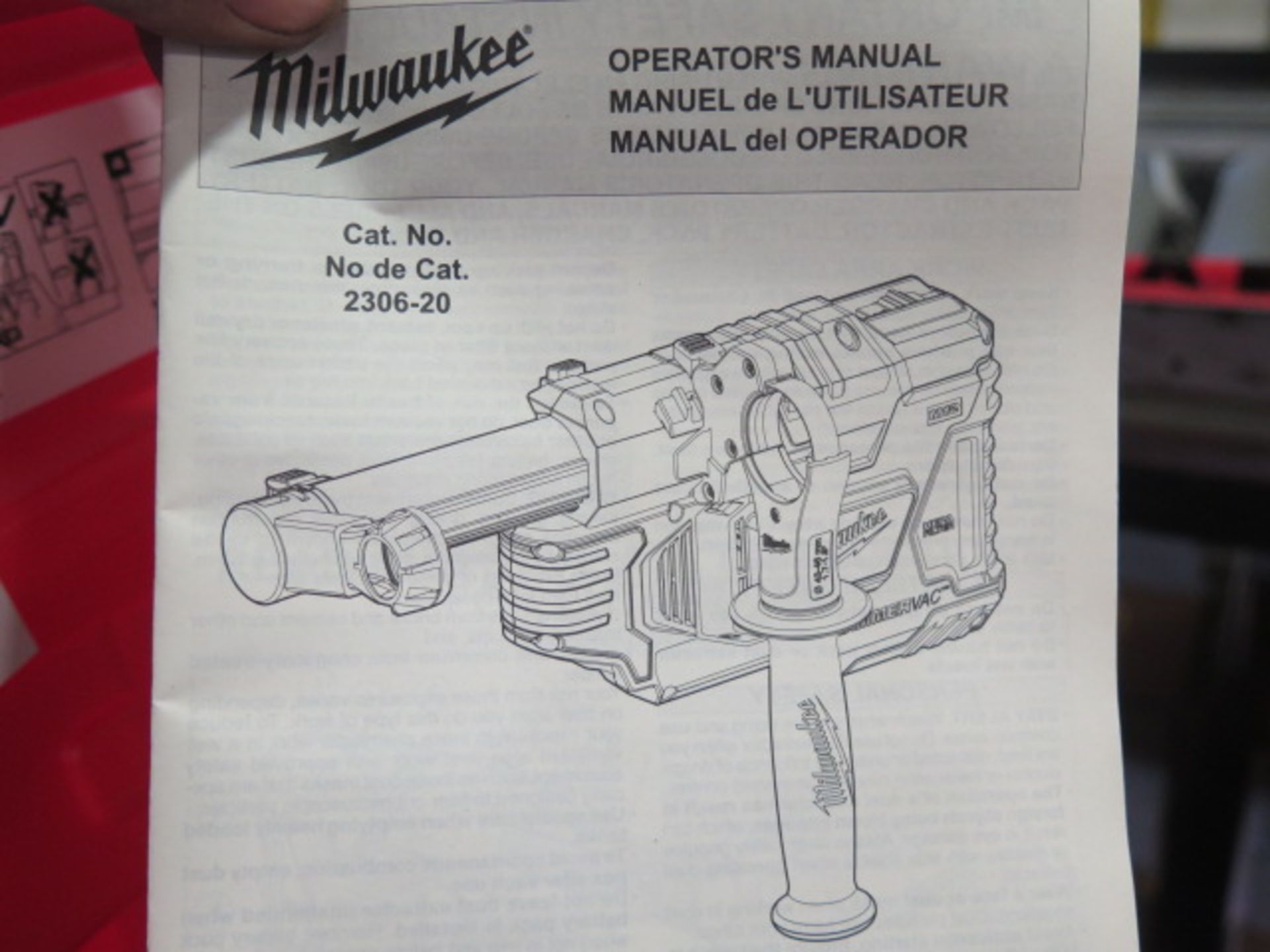 Milwaukee HammerVAC Universal Dust Extractor w/ Battery and Charger (SOLD AS-IS - NO WARRANTY) - Image 6 of 6