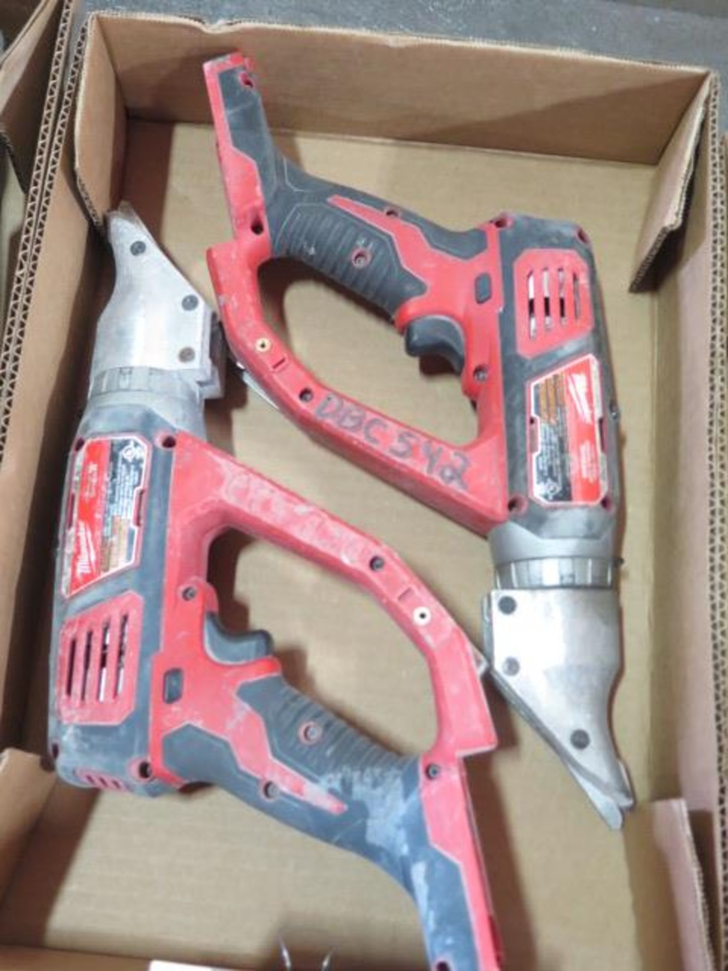 Milwaukee 18V Double-Cut Shears (2) w/ Batteries and Chargers (SOLD AS-IS - NO WARRANTY) - Image 2 of 5