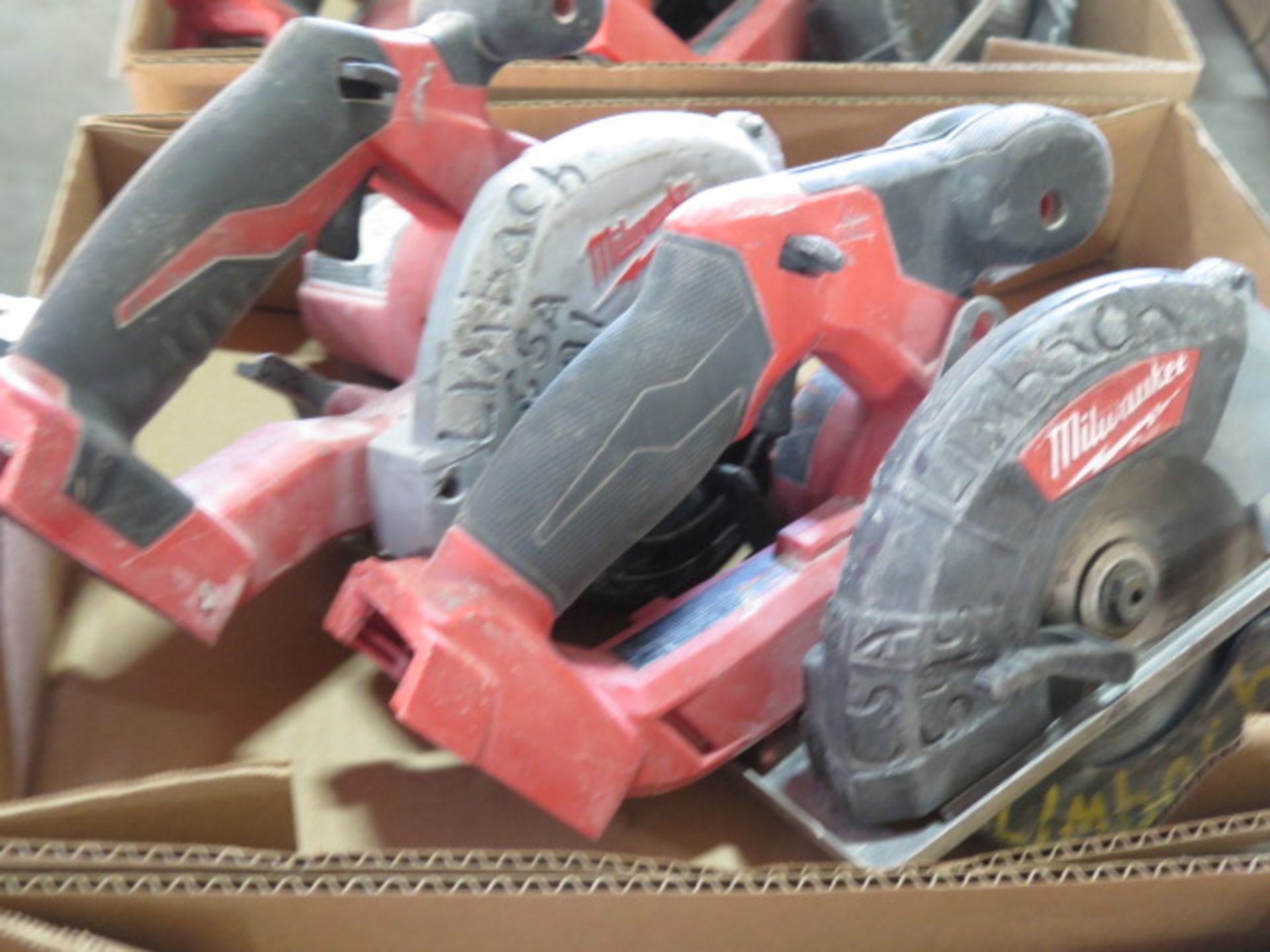 Milwaukee 18V Circular Saws (2) w/ Batteries and Chargers (SOLD AS-IS - NO WARRANTY) - Image 3 of 5