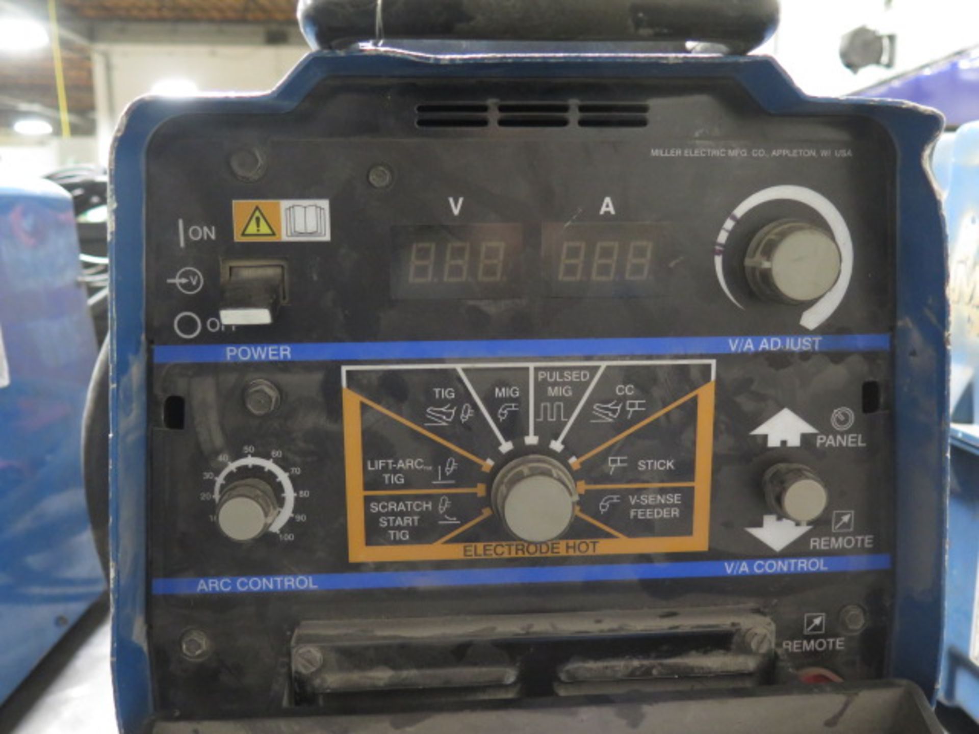 Miller XMT 304 CC/CV DC Inverter Arc welder s/n MF412017U (SOLD AS-IS - NO WARRANTY) - Image 4 of 5