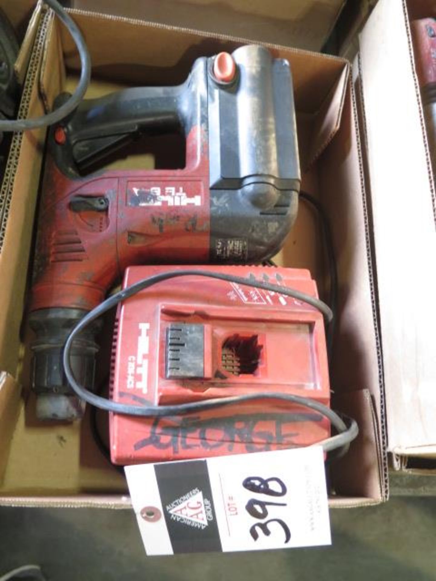 Hilti TE6 Cordless Rotary Ahmmer w/ Battery and Charger (SOLD AS-IS - NO WARRANTY)