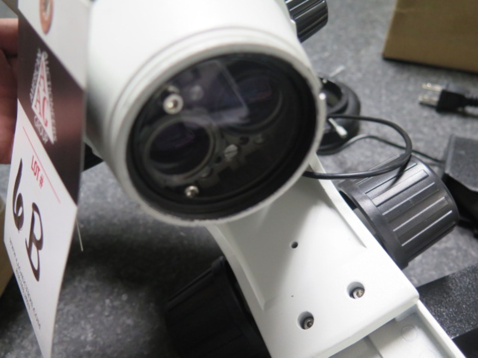 Nikon SMZ-745 Stereo Microscope w/ Light Source (NO MOUNTING BRACKET) (SOLD AS-IS - NO WARRANTY) - Image 5 of 9