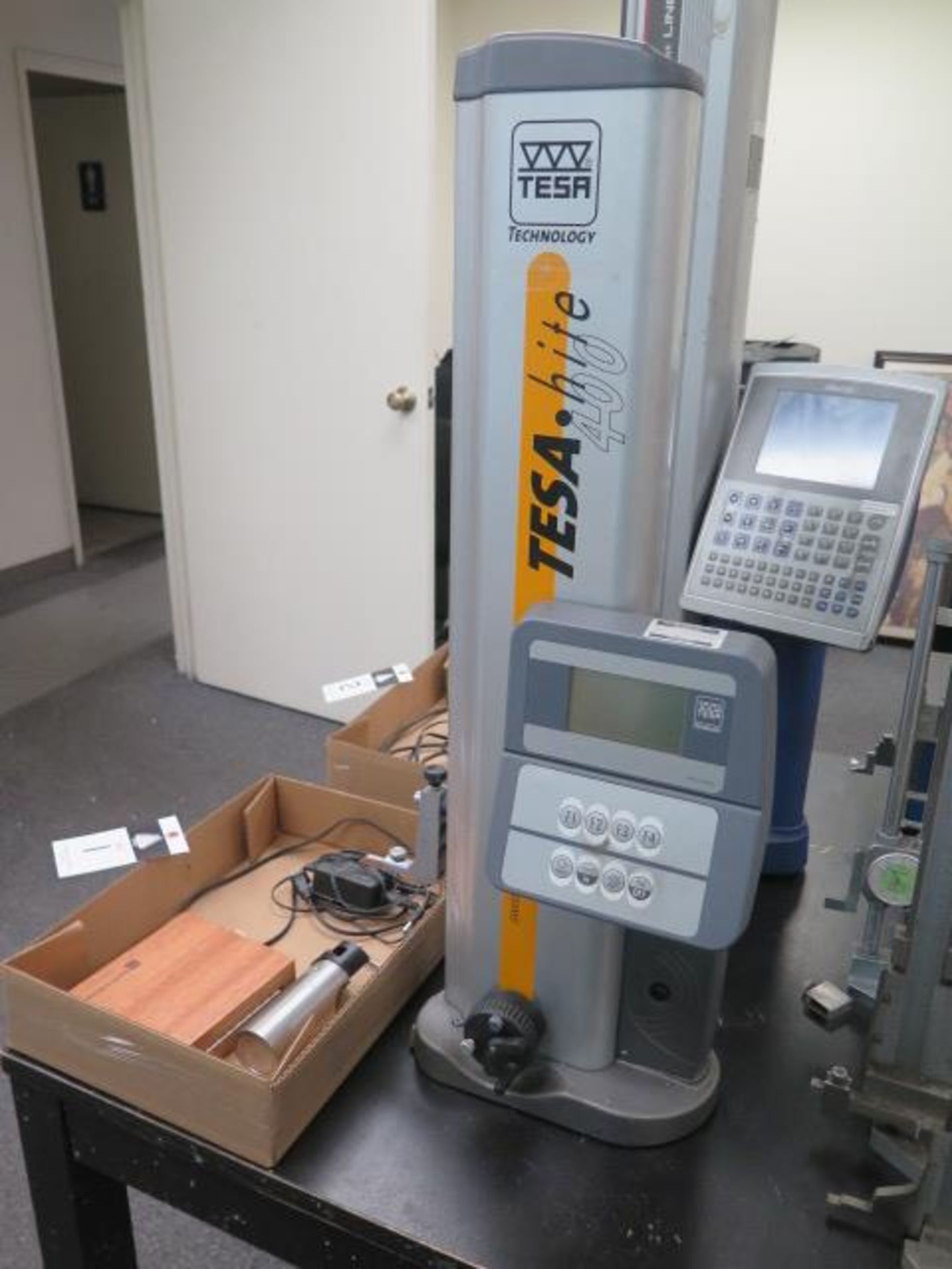 Tesa Tesa-Hite 400 Digital Height Gage w/ Programmable DRO and Accessories (SOLD AS-IS - NO