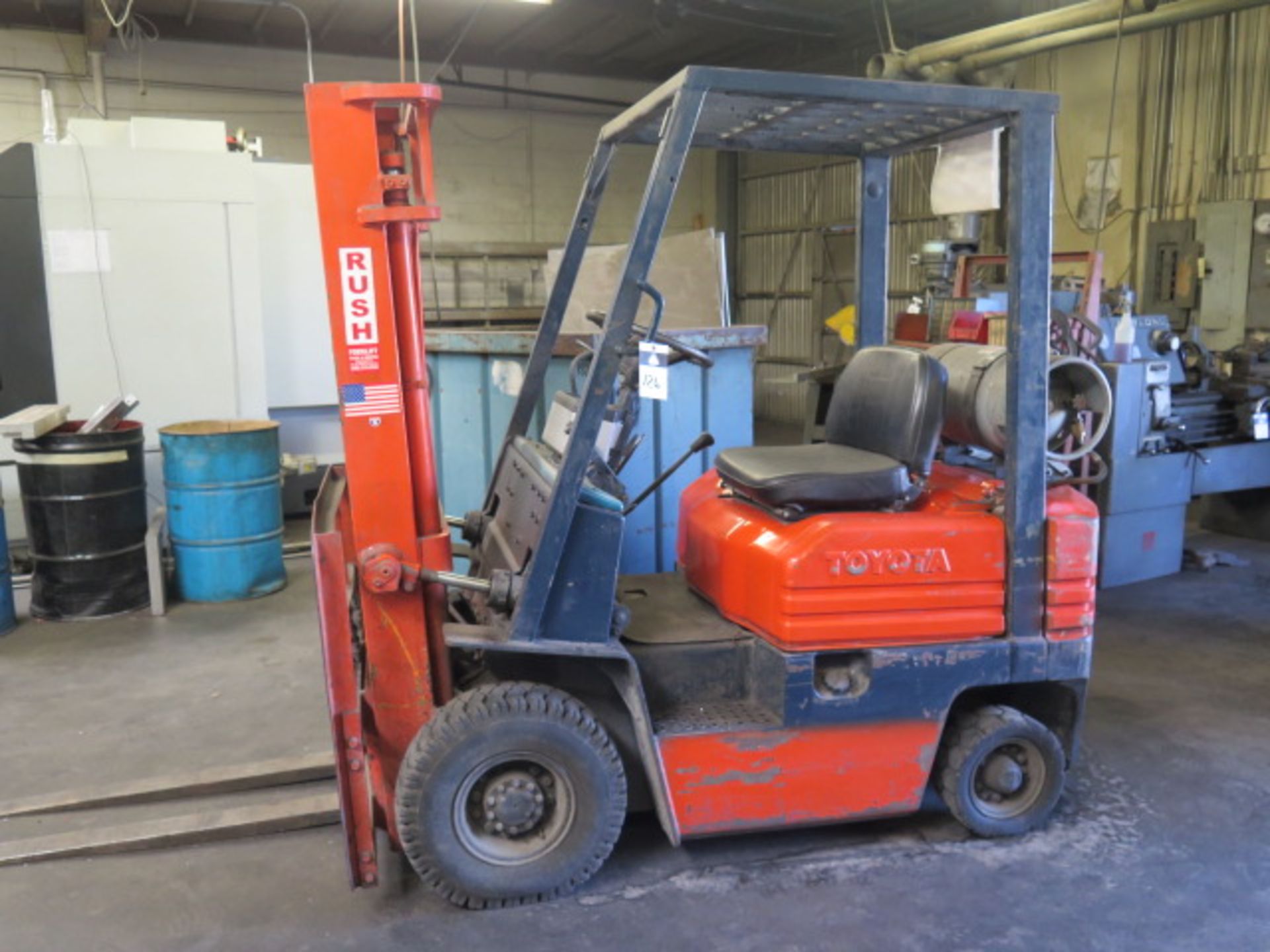 Toyota 40-5FG15 3000 Lb Cap LPG Forklift s/n 5FG18-14403 w/ 2-Stage Mast, Yard Tires (SOLD AS-IS -