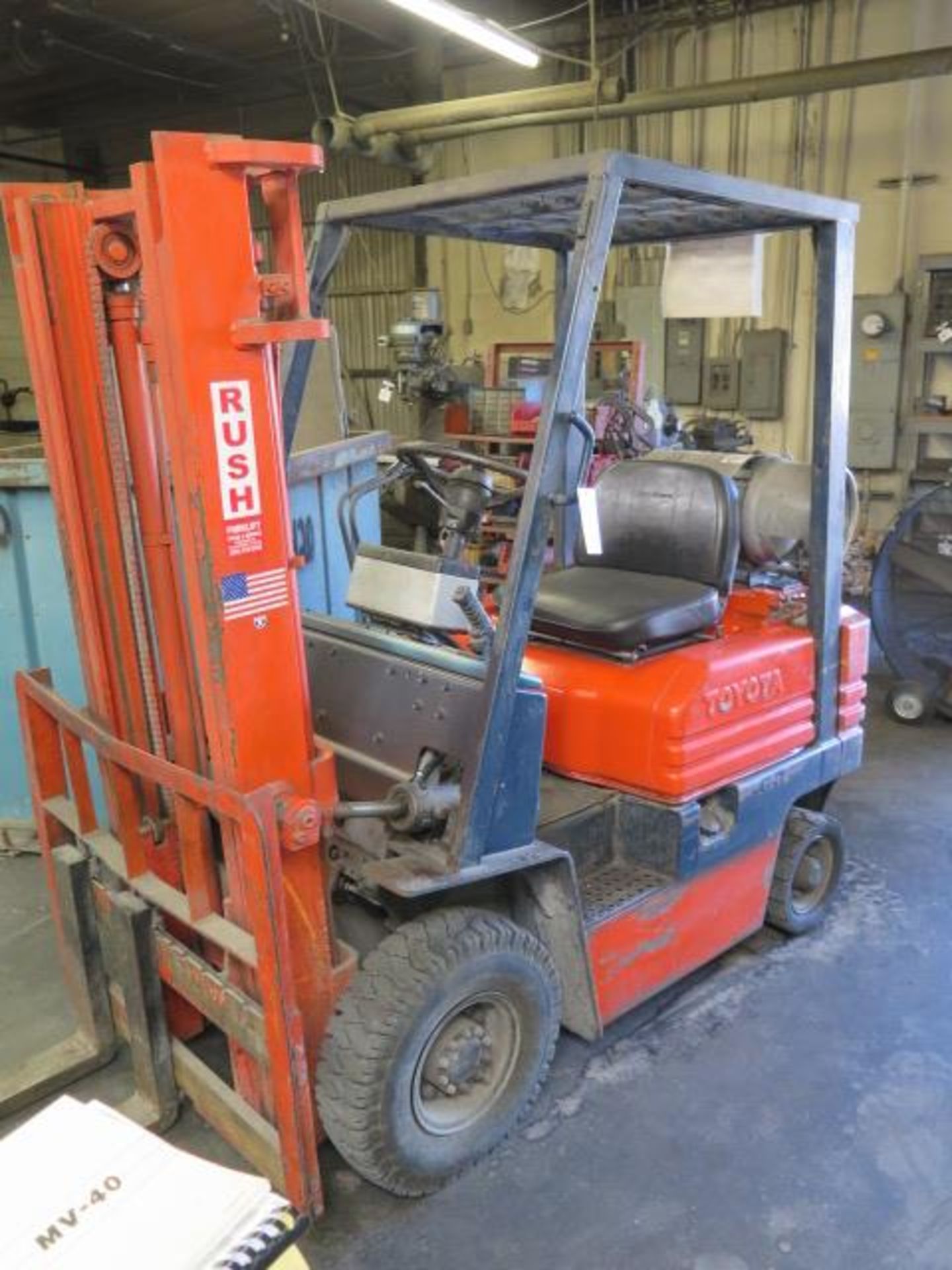 Toyota 40-5FG15 3000 Lb Cap LPG Forklift s/n 5FG18-14403 w/ 2-Stage Mast, Yard Tires (SOLD AS-IS - - Image 2 of 16