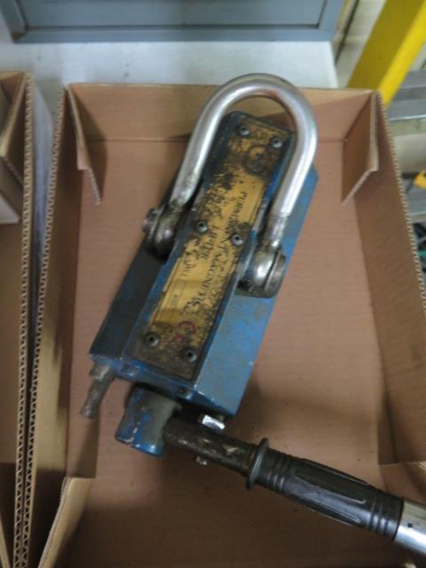 YC 600kb / 1322 Lb Cap Magnetic Lifting Clamp (SOLD AS-IS - NO WARRANTY) - Image 2 of 4