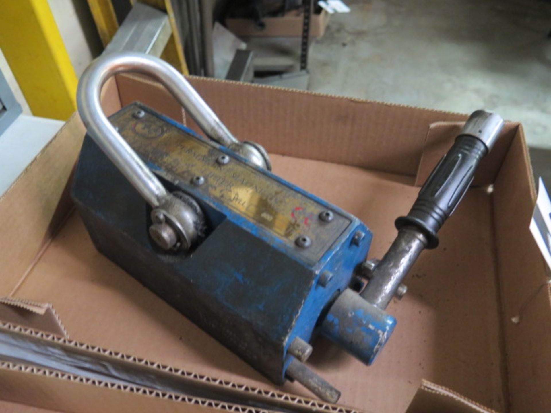 YC 600kb / 1322 Lb Cap Magnetic Lifting Clamp (SOLD AS-IS - NO WARRANTY) - Image 4 of 4