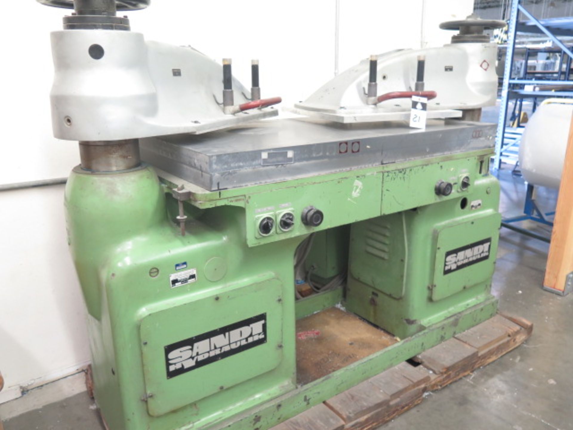 Atlas – Sandt Hyd mdl. 415 Double Clicker Press s/n 5667 w/ (2) 18” x 29” Platen heads, SOLD AS IS - Image 3 of 8