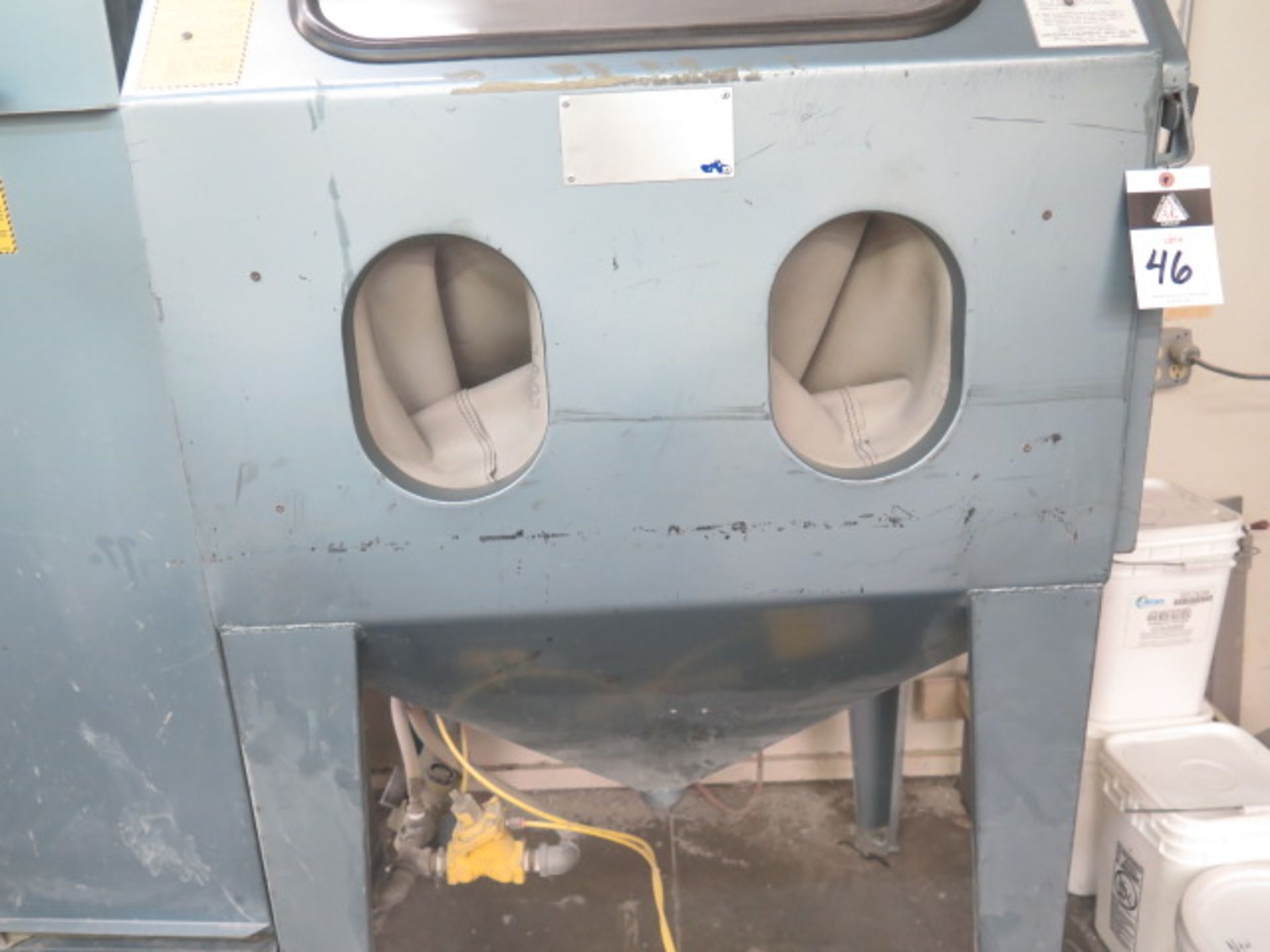 Universal Dry Blast Cabinet w/ Dust Collector (SOLD AS-IS - NO WARRANTY) - Image 4 of 9