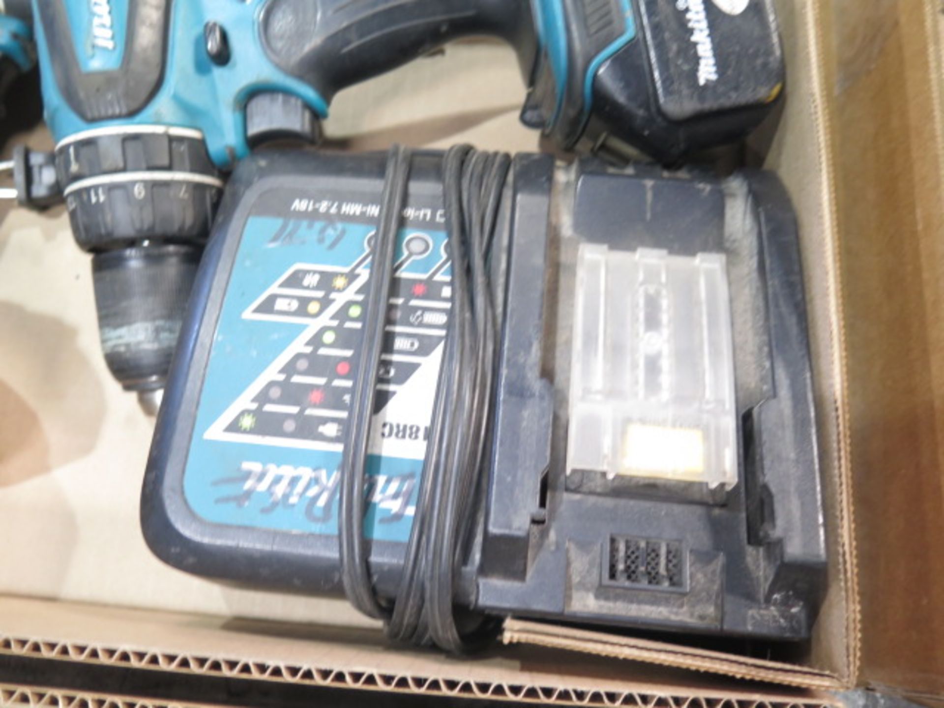 Makita 18V Cordless Drills (2) w/ Charger (SOLD AS-IS - NO WARRANTY) - Image 5 of 5