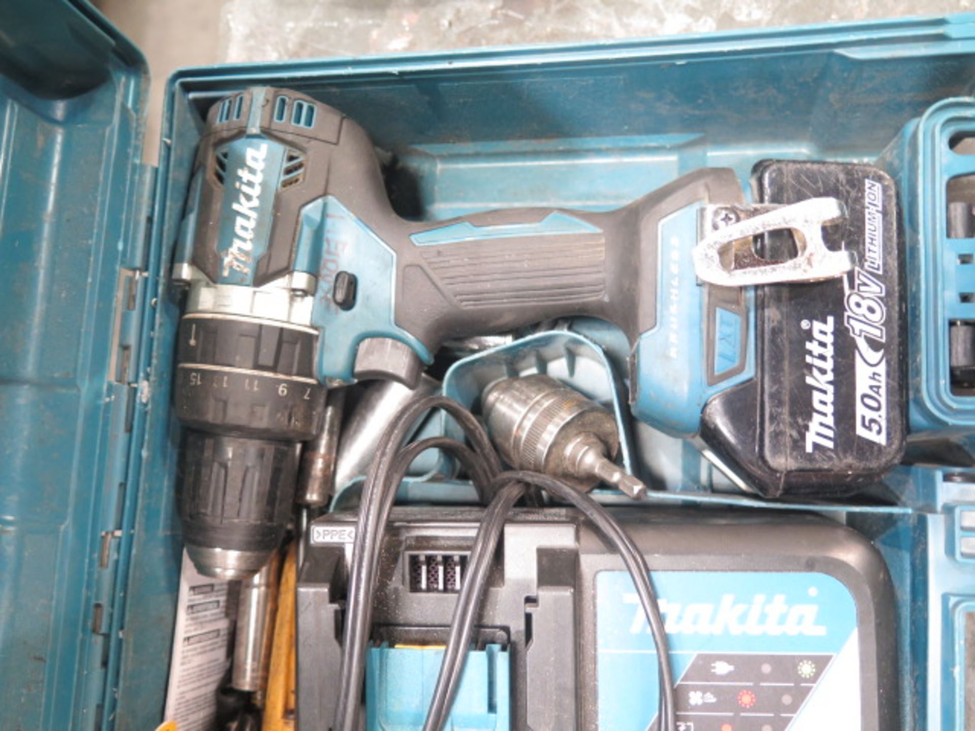 Makita 18V Cordless Drill and Nut Driver Set w/ Charger (SOLD AS-IS - NO WARRANTY) - Image 3 of 5
