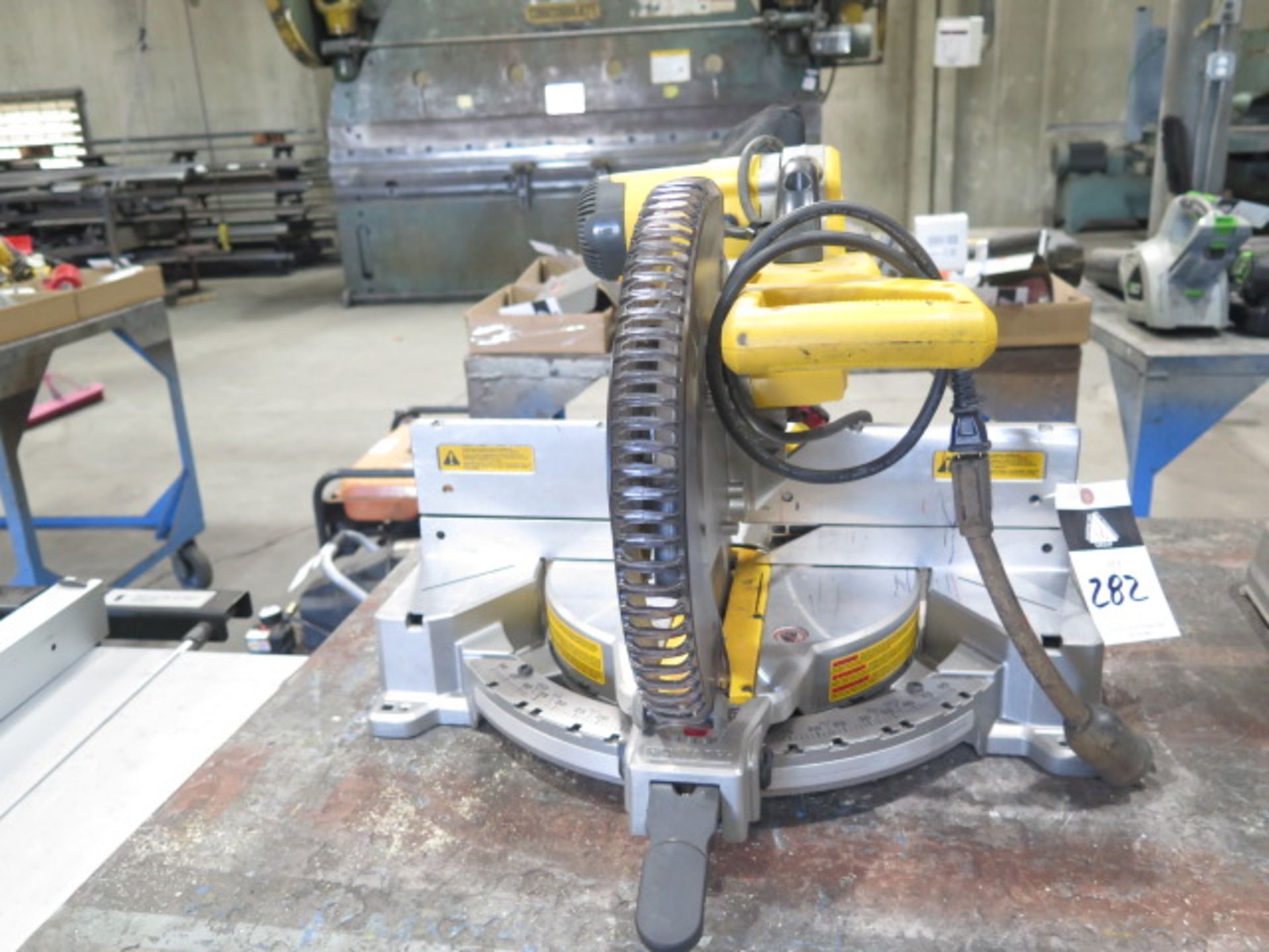 DeWalt Compound Miter Saw (SOLD AS-IS - NO WARRANTY)