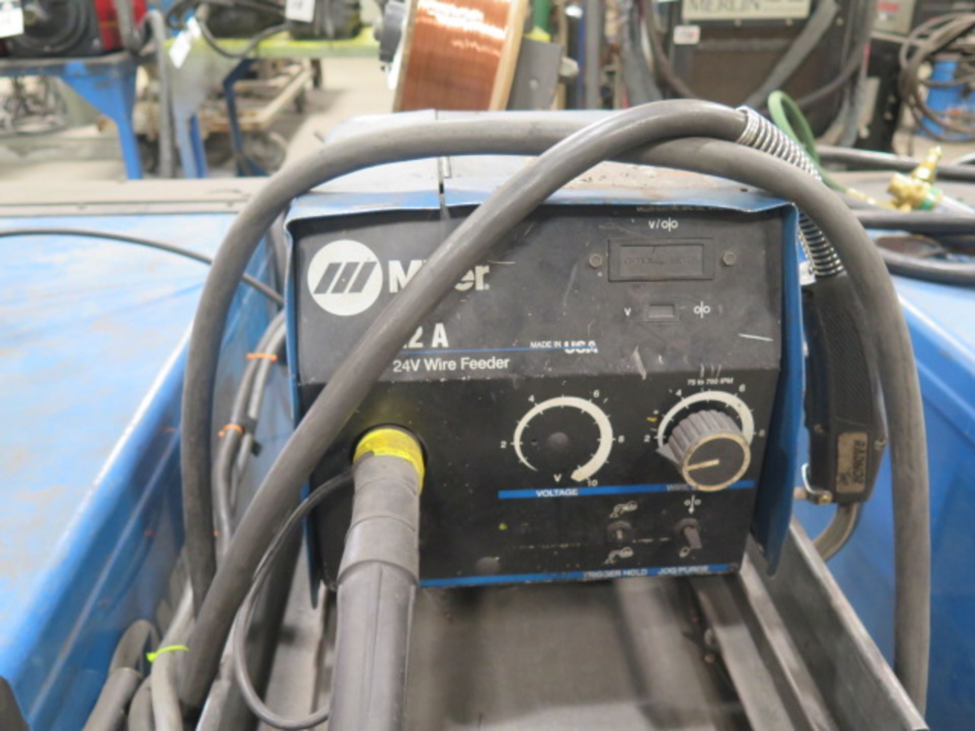 Miller Deltaweld 452 CV-DC Arc Welding Power Source w/ Miller 22A Wire Feeder (SOLD AS-IS - NO - Image 3 of 7