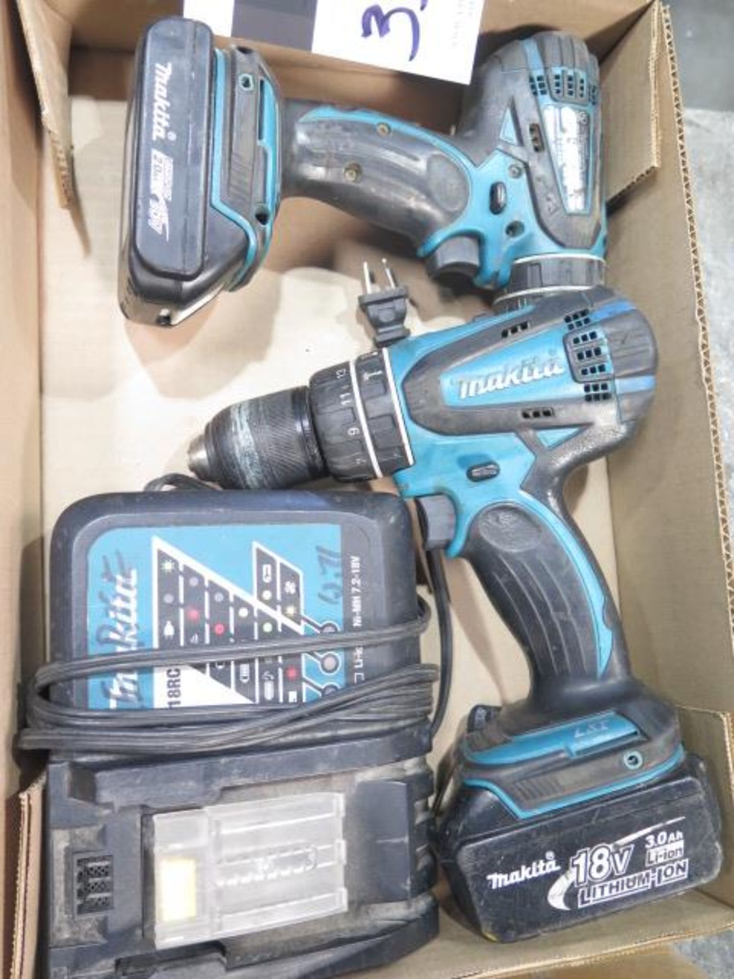 Makita 18V Cordless Drills (2) w/ Charger (SOLD AS-IS - NO WARRANTY) - Image 2 of 5