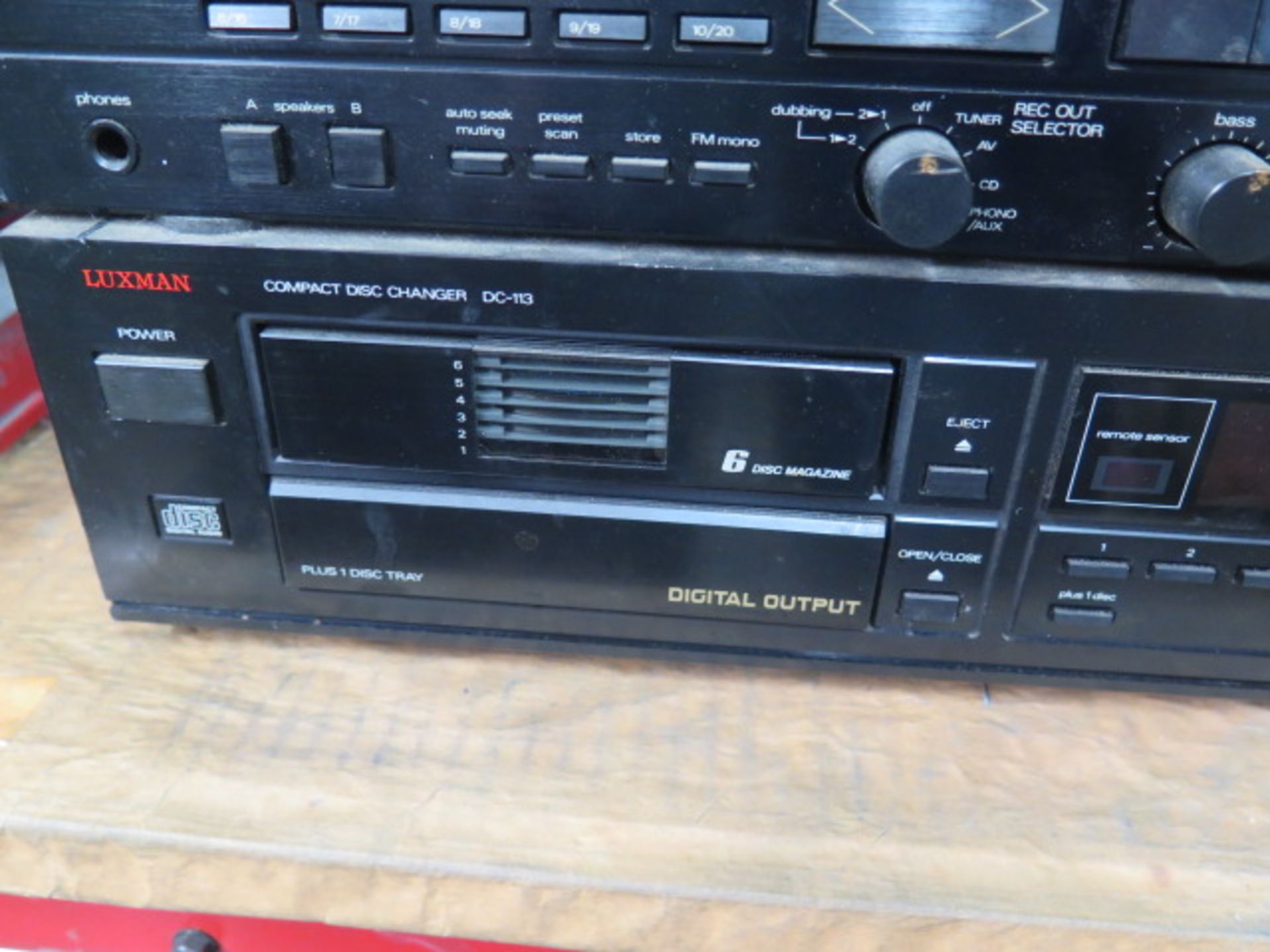 Luxman R-114 Stereo Receiver and DC-113 CD Player (SOLD AS-IS - NO WARRANTY) - Image 6 of 8