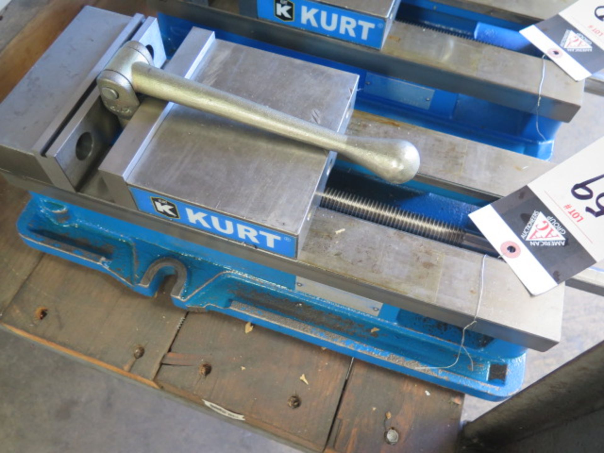 Kurt D688 6" Angle-Lock Vise (SOLD AS-IS - NO WARRANTY) - Image 2 of 3