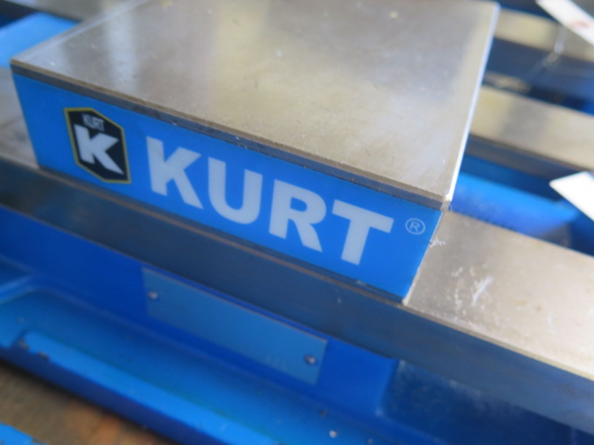 Kurt D688 6" Angle-Lock Vise (SOLD AS-IS - NO WARRANTY) - Image 3 of 3