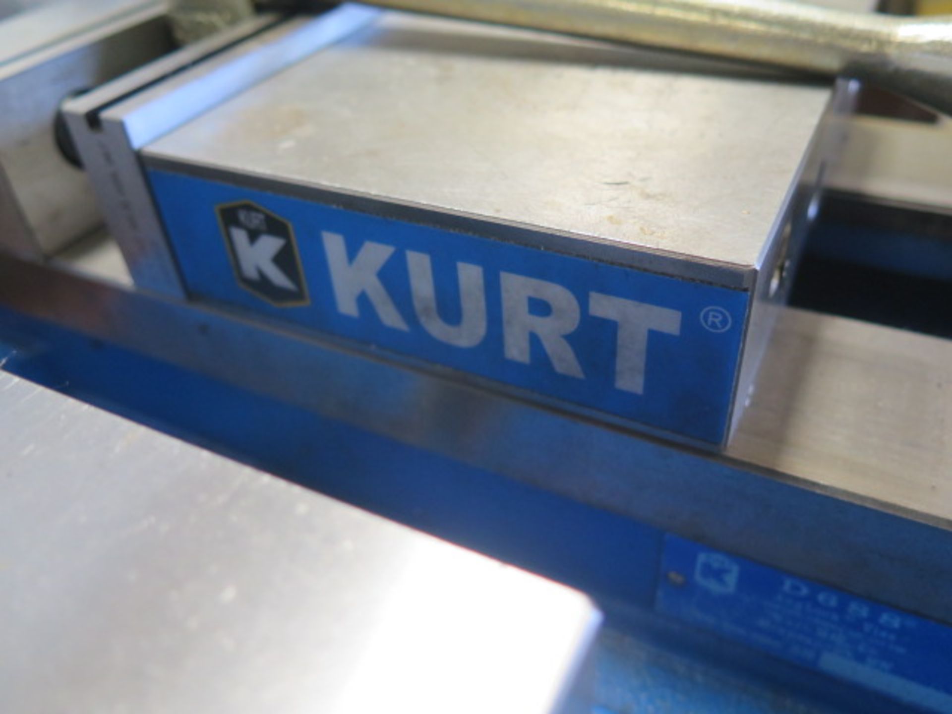 Kurt D688 6" Angle-Lock Vise (SOLD AS-IS - NO WARRANTY) - Image 3 of 3