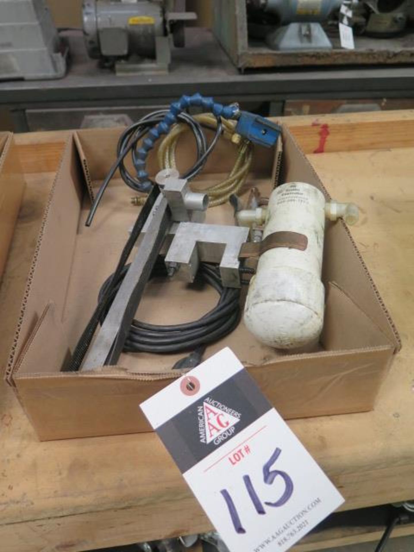 Tramp Oil Skimmer and Tool Mist Unit (SOLD AS-IS - NO WARRANTY)