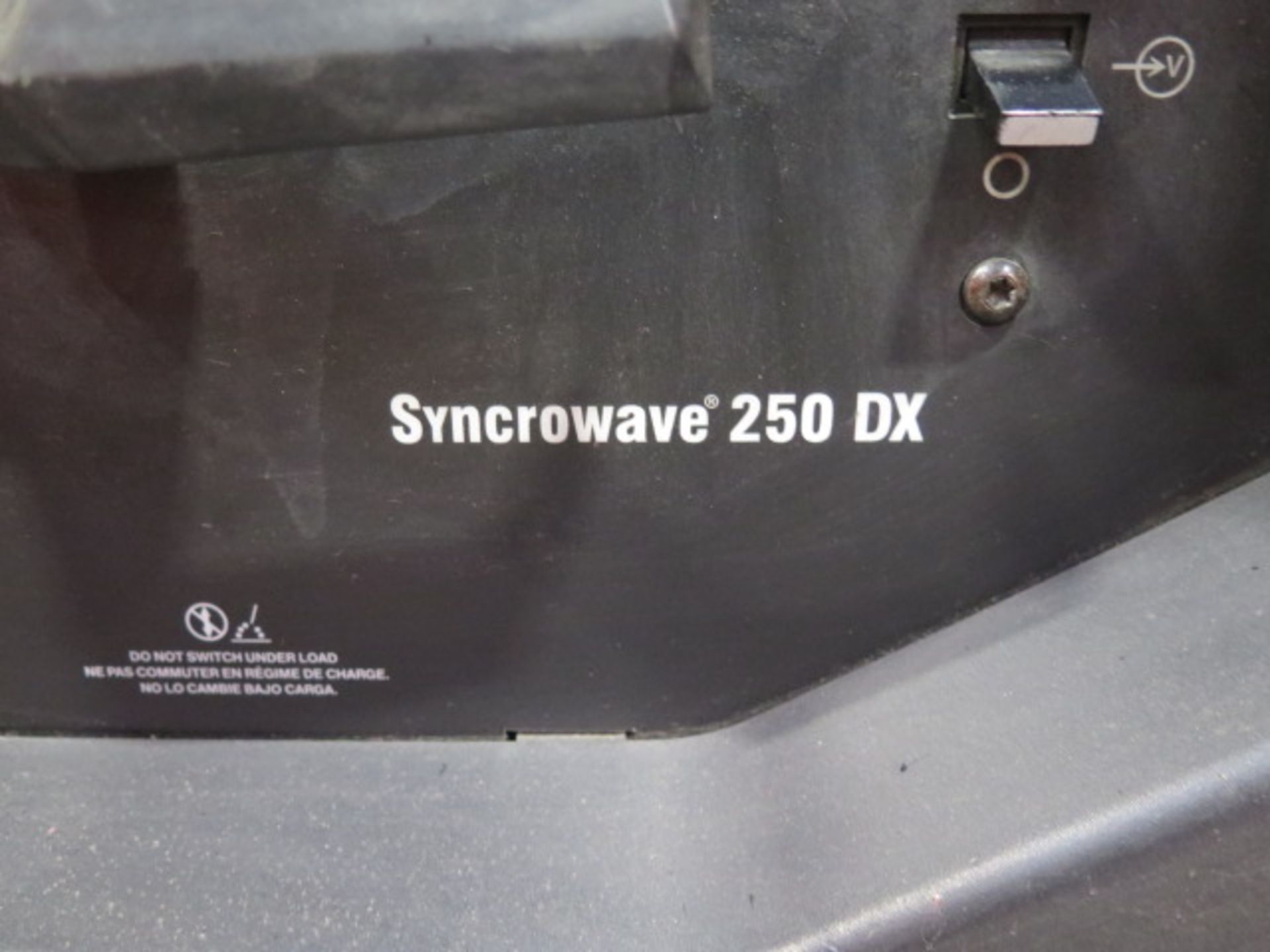Miller Syncrowave 250DX Squarewave Welding Power Source s/n MB030216L w/ Cooler Cart (SOLD AS-IS - N - Bild 3 aus 6