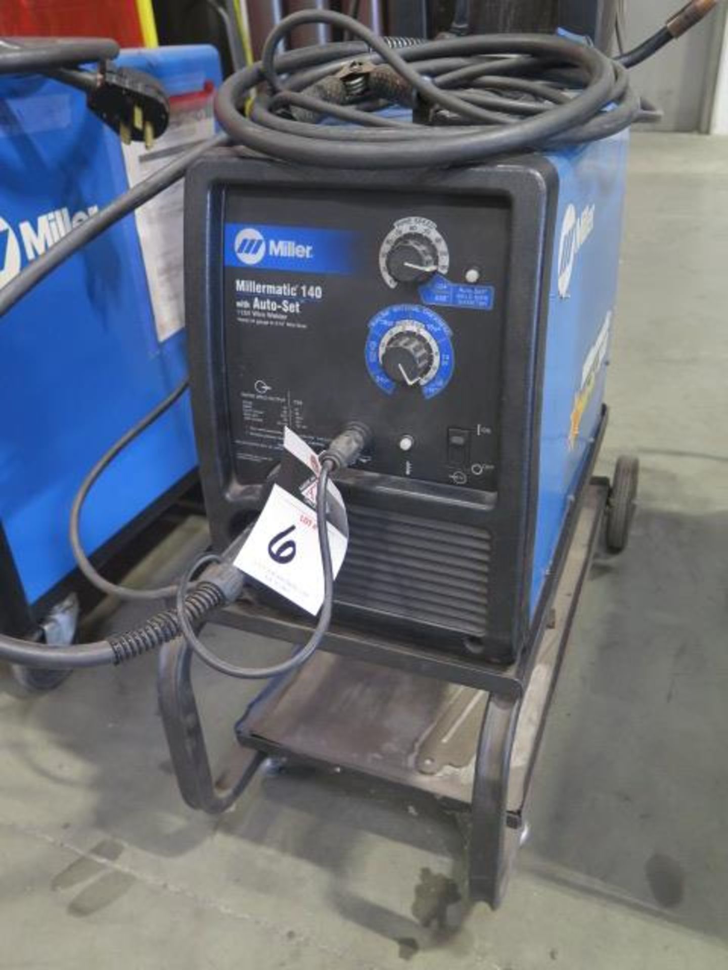 Miller Millermatic Auto-Set 140 115 Volt Wire Welder w/ Cart (NO TANK) (SOLD AS-IS - NO WARRANTY)