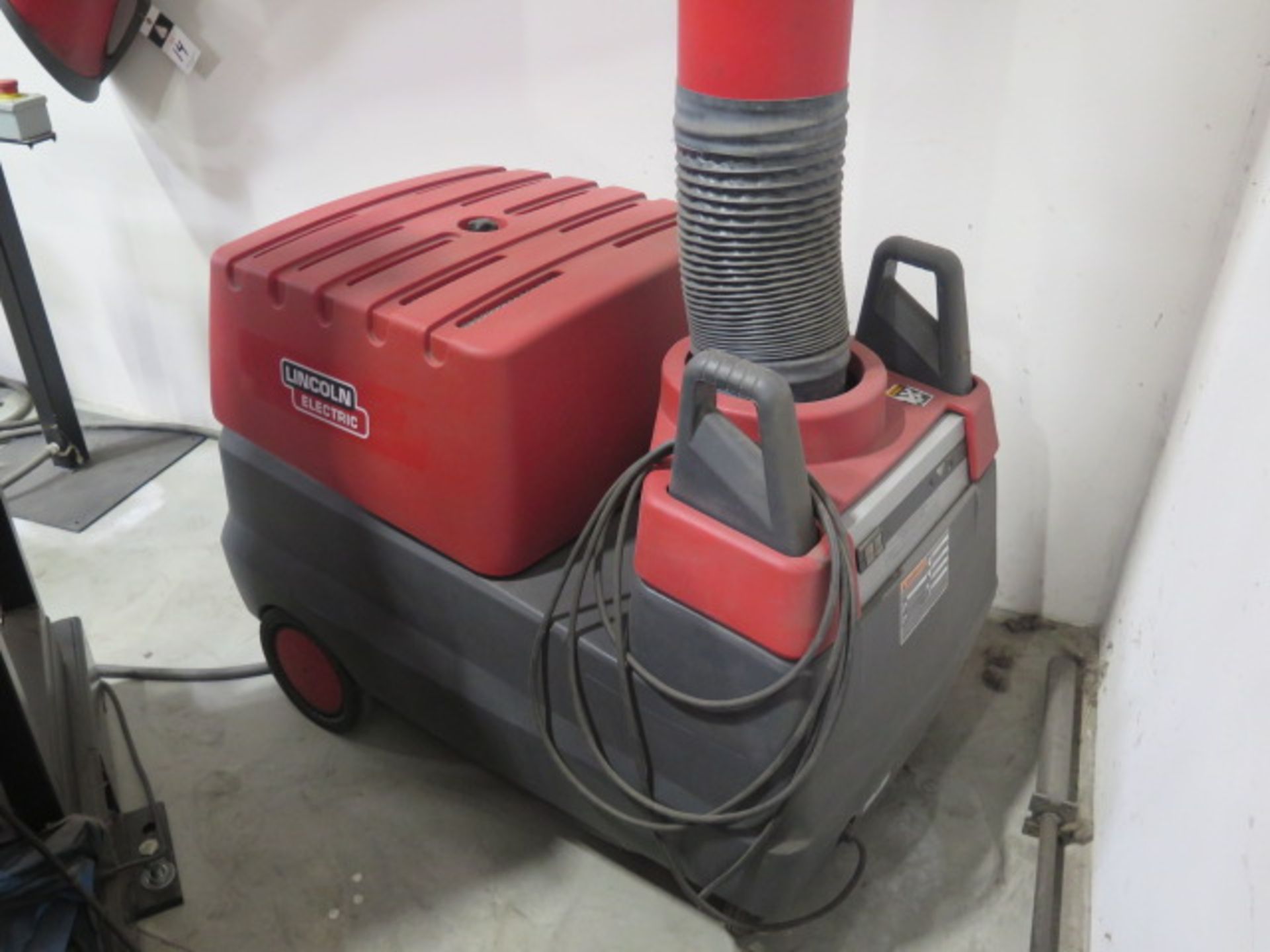 Lincoln Mobiflex 200-M CPL Portable Fume Collector s/n M2571220193 (SOLD AS-IS - NO WARRANTY) - Image 2 of 7