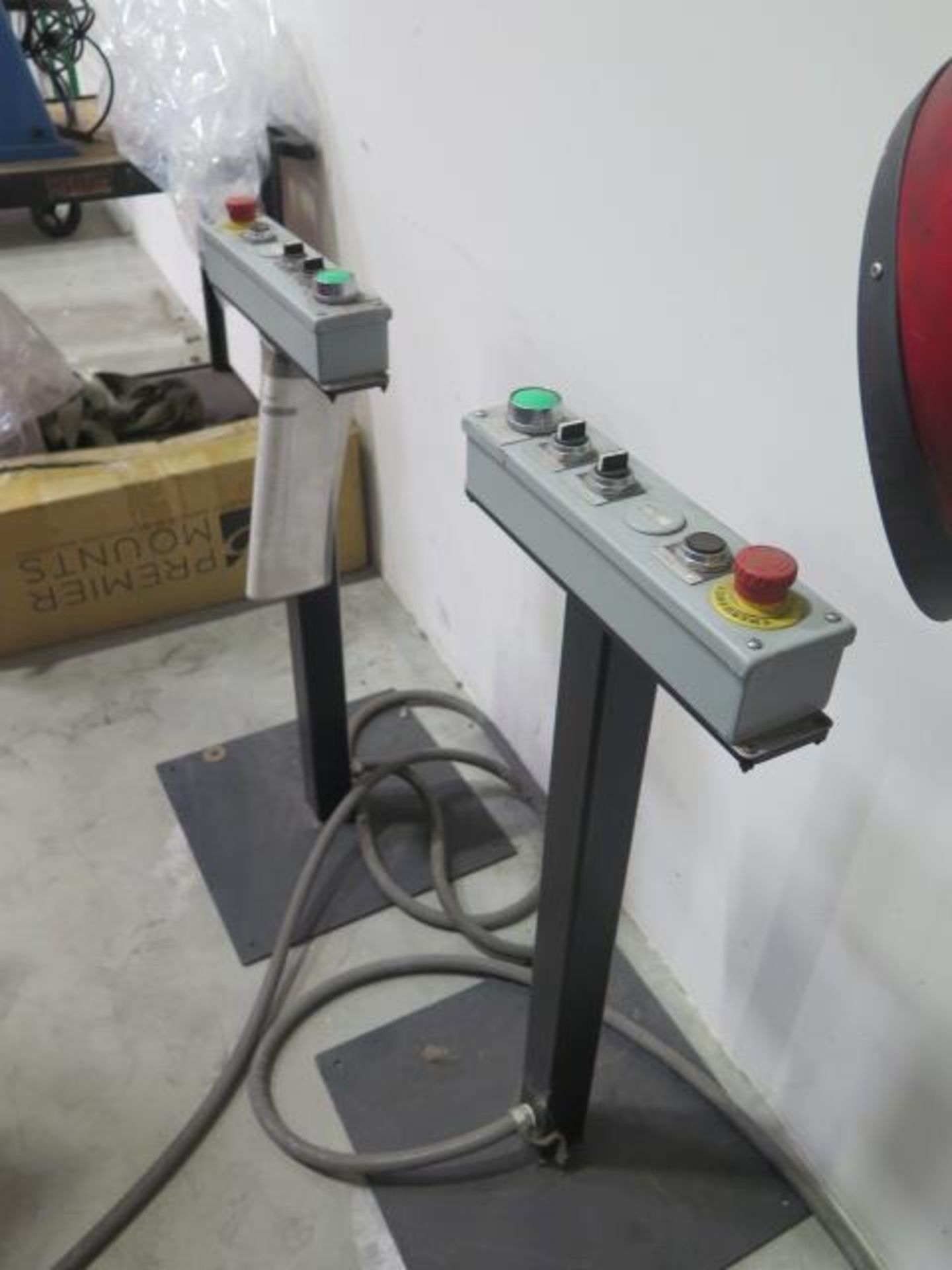 2012 Lincoln "System 35" Roboyic 2-Station CNC Welding Cell s/n E12731208 w/ , SOLD AS IS - Bild 17 aus 19