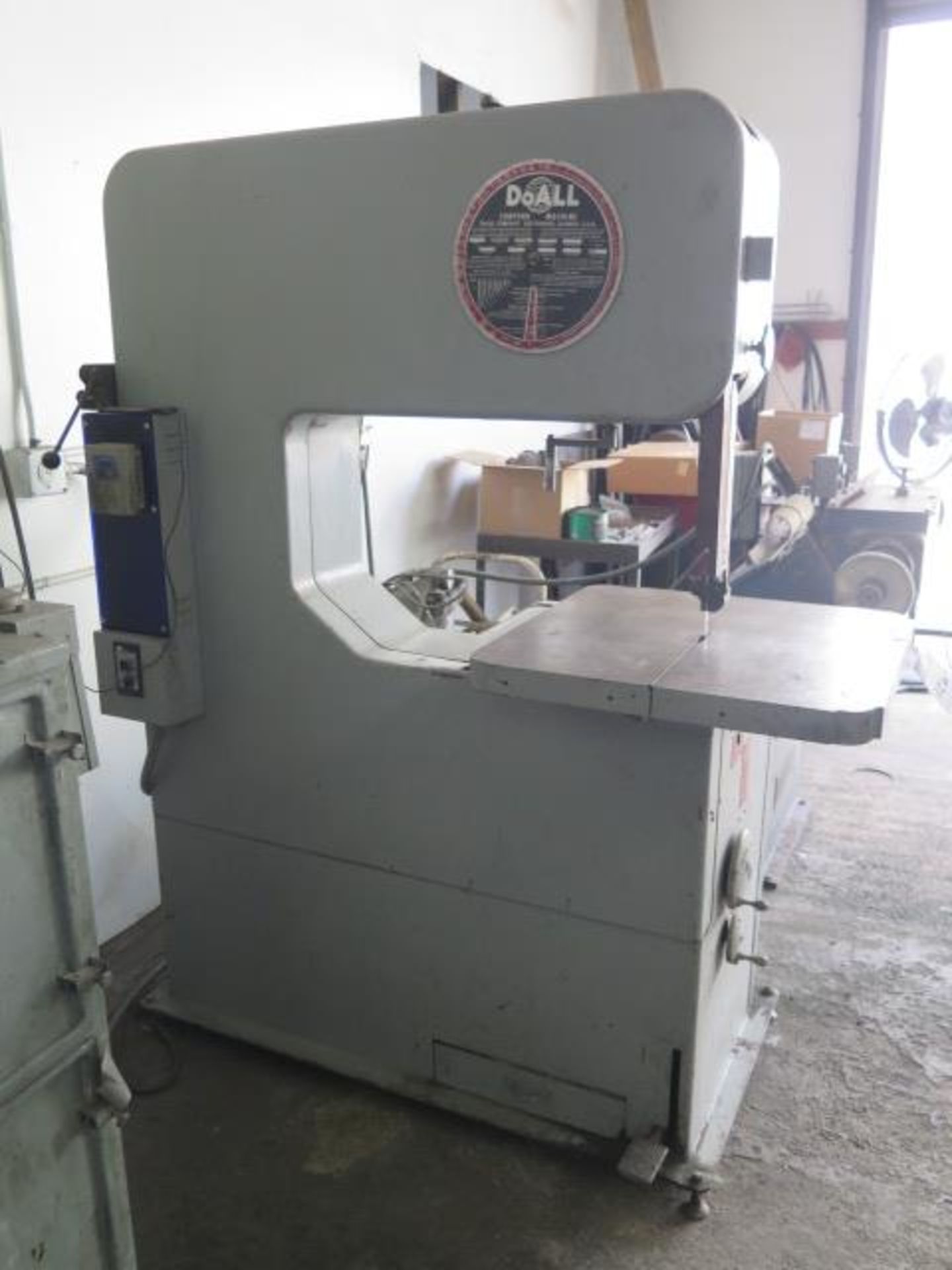 DoAll 31” Vertical Band Saw w/ 24” x 24” Table (SOLD AS-IS - NO WARRANTY) - Image 2 of 6