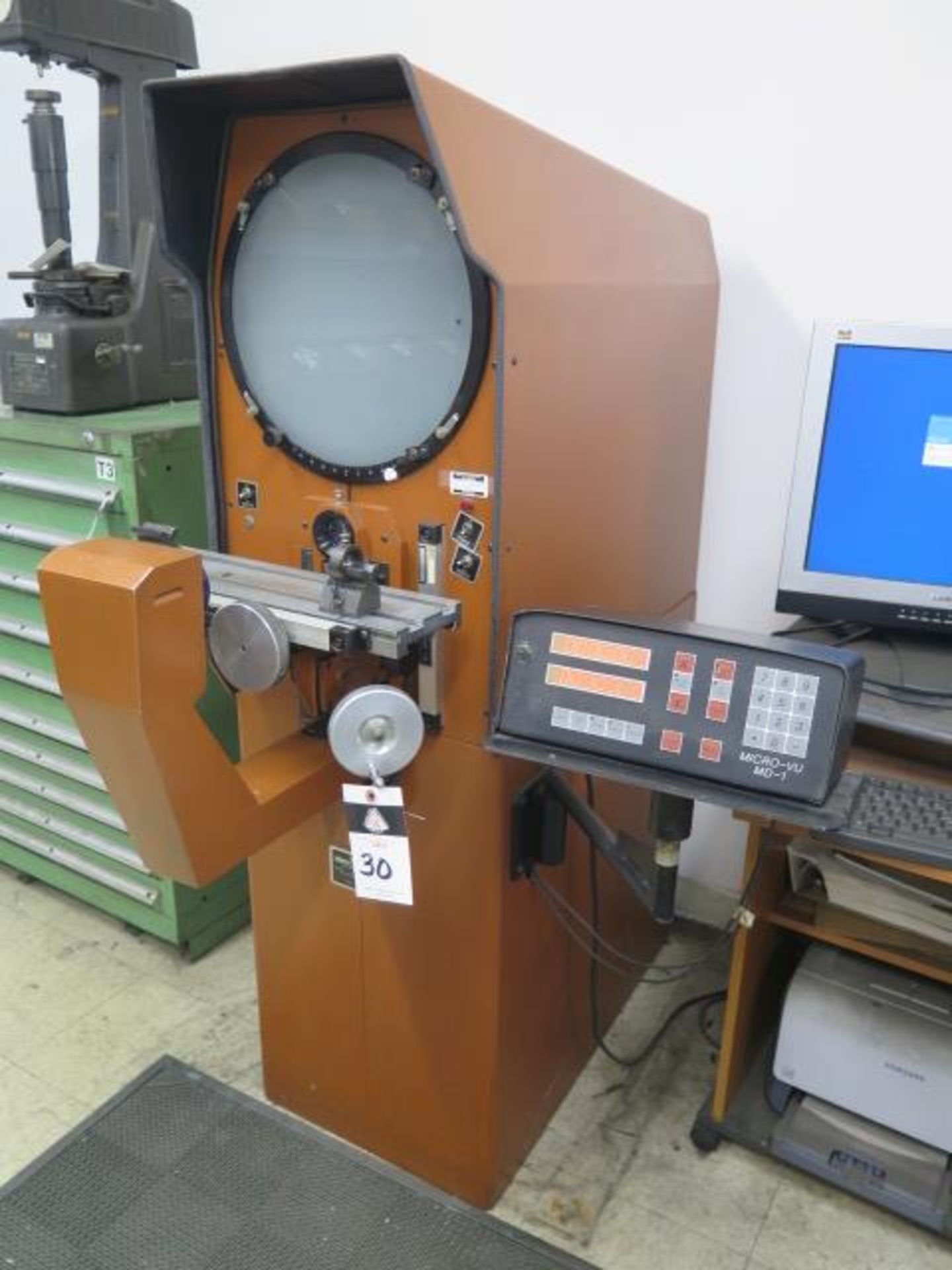 MicroVu M14 Floor Model 14” Optical Comparator s/n 3994 w/ MicroVu MD-1 Programmable DRO, SOLD AS IS