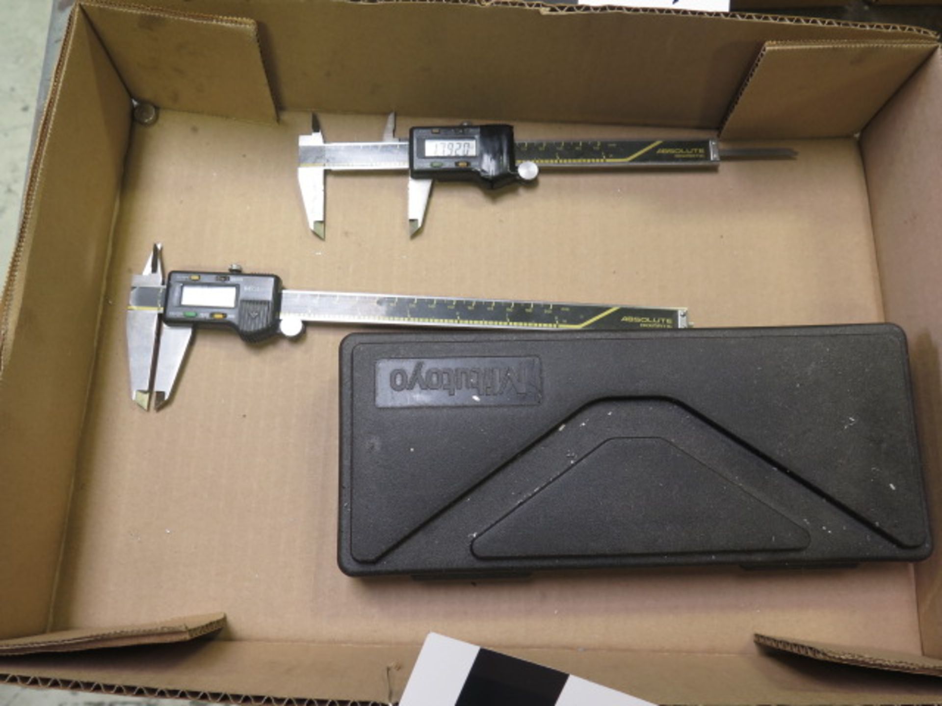 Mitutoyo 8" and 6" Digital Calipers (3) (SOLD AS-IS - NO WARRANTY) - Image 2 of 5