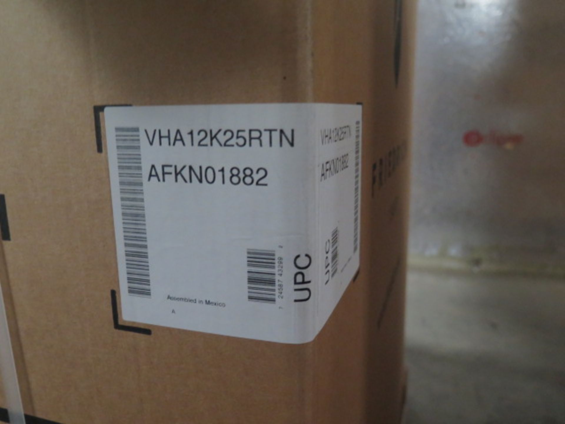 Friedrich VHA12K25RTN Hotel Style 1 Ton Single Package Vertical Air Conditioner s/n AFKN01882 w/ 9, - Image 4 of 5