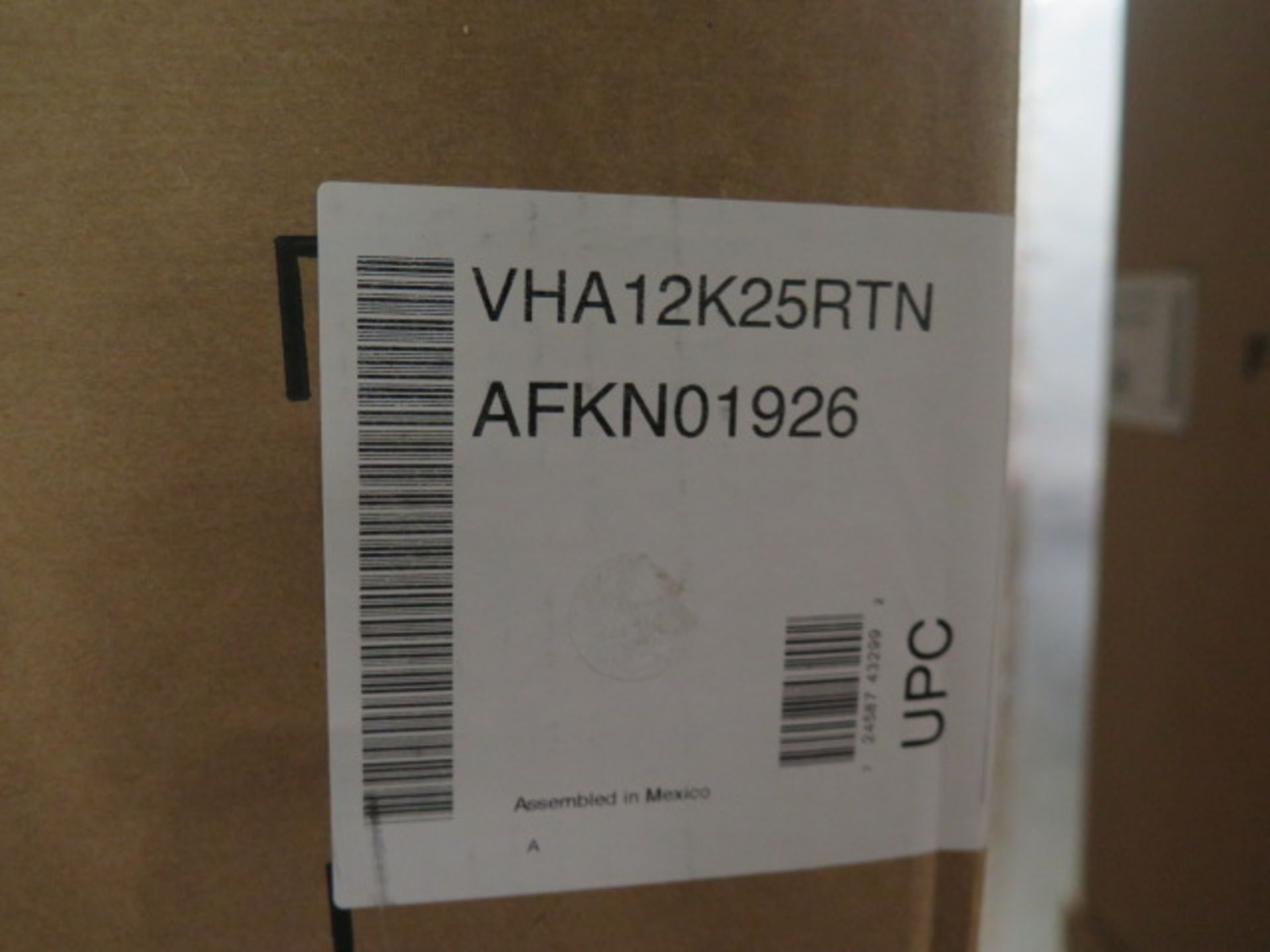 Friedrich VHA12K25RTN Hotel Style 1 Ton Single Package Vertical Air Conditioner s/n AFKN01926 w/ 9, - Image 4 of 4