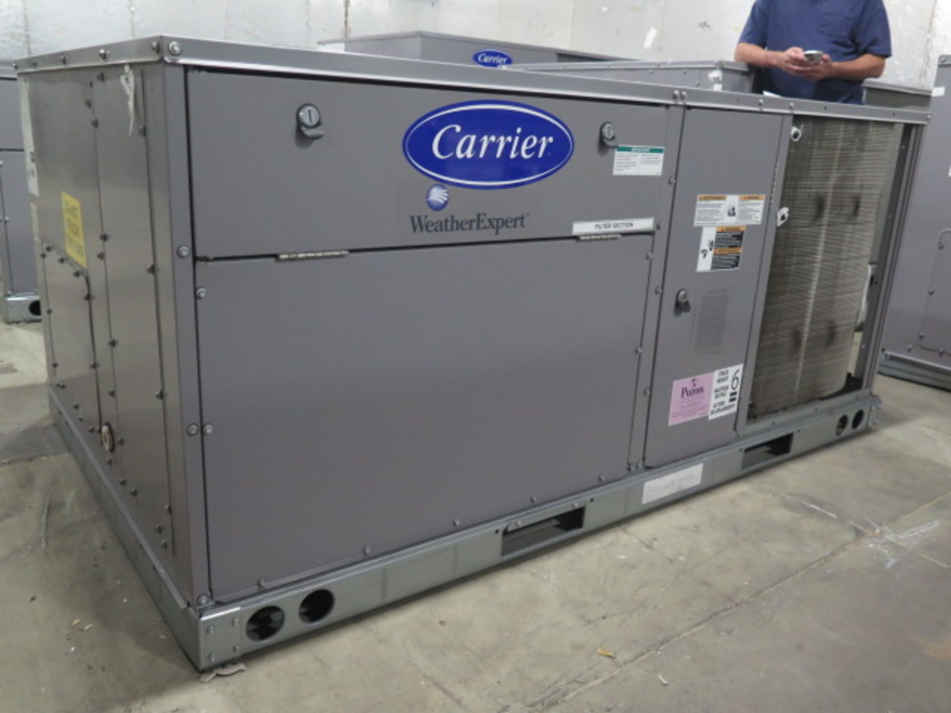 Carrier 48LCL004A2A6A1A3A0 3 Ton Gas Unit s/n 5017C86910 460V-3PH. (SOLD AS-IS - NO WARRANTY) - Image 2 of 7