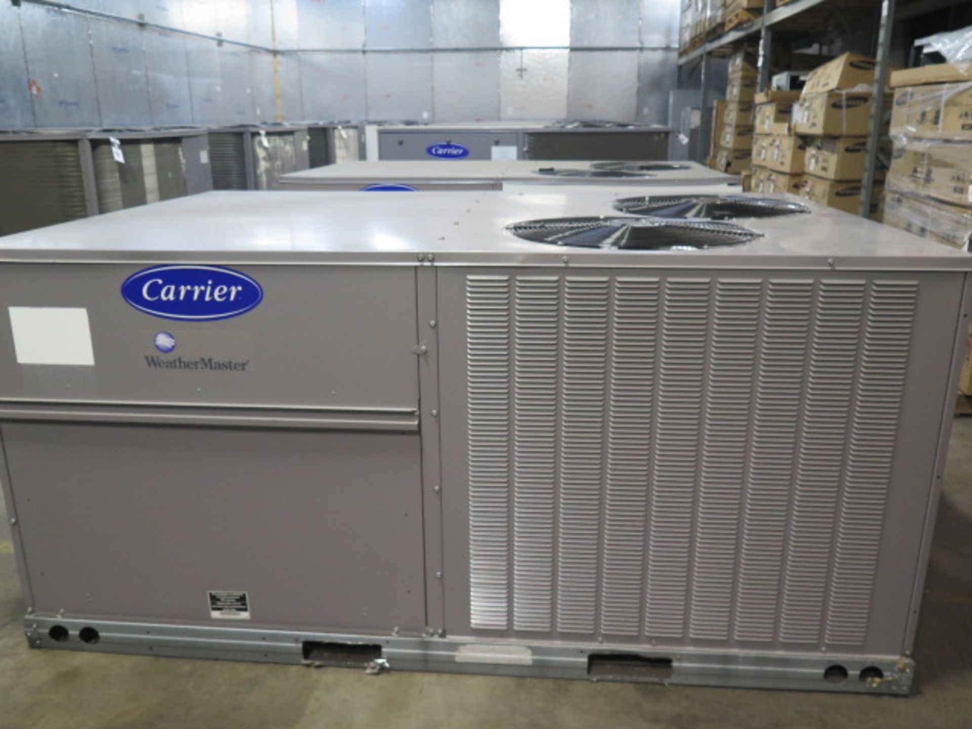 Carrier 48HCDA07A2M6-6U0A0 6 Ton Gas Unit s/n 3015P83019 460V-3PH. (SOLD AS-IS - NO WARRANTY)