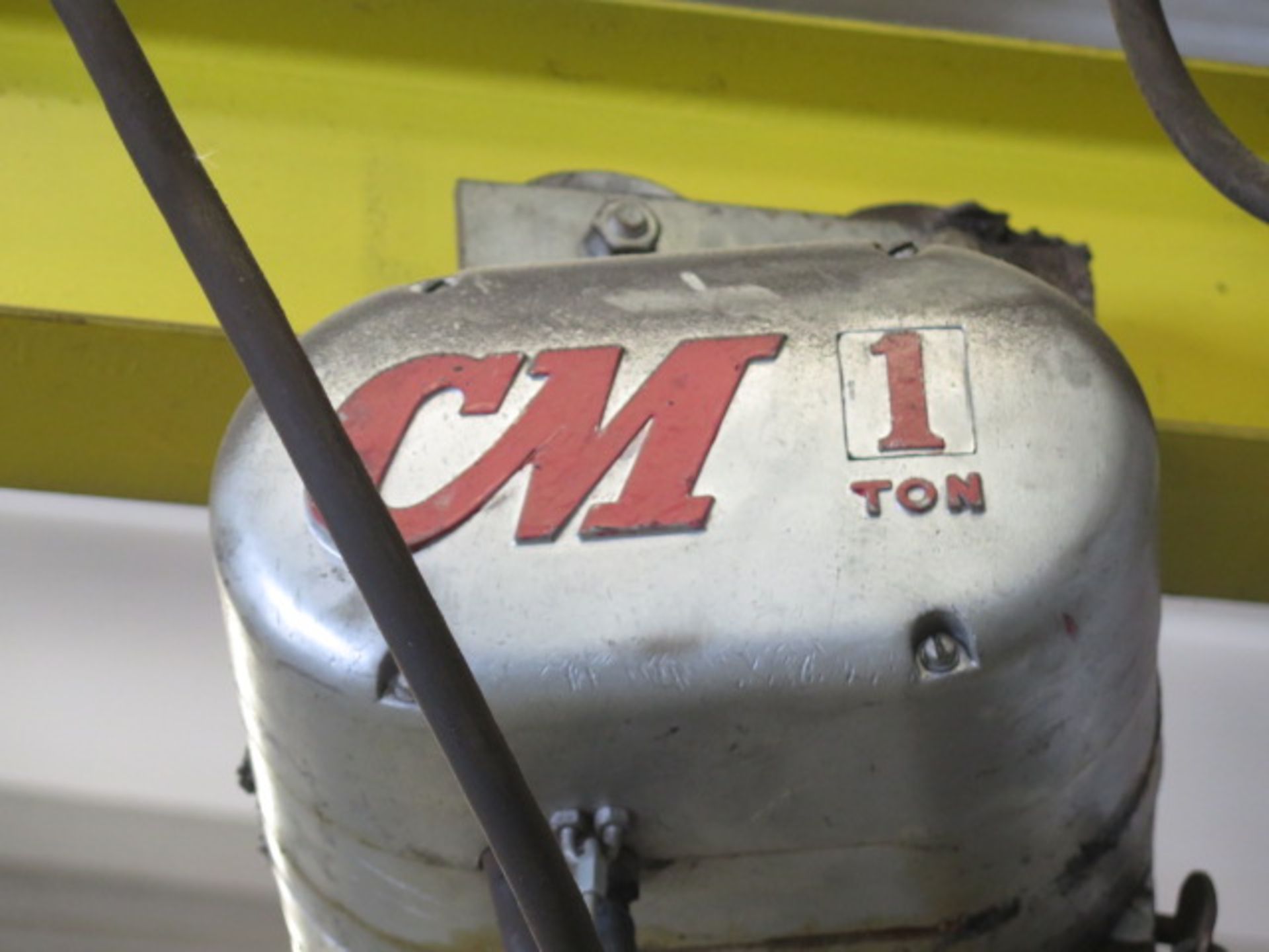 CM loadstar 1 Ton Electric Hoist w/ Trolley (SOLD AS-IS - NO WARRANTY) - Image 5 of 5