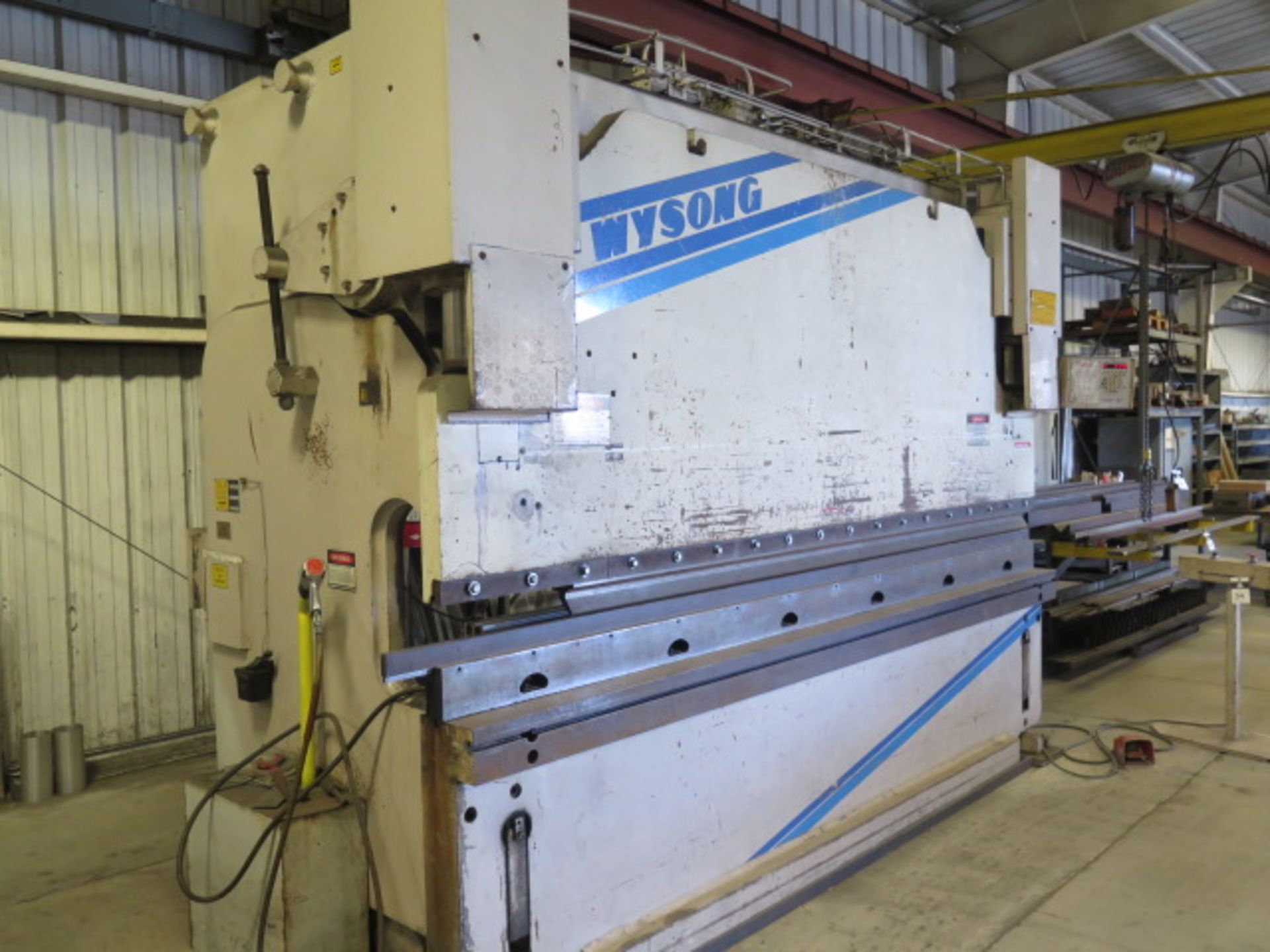 Wysong MHT250-144 250 Ton x 12' CNC Hydr Press Brake s/n MT19-122 w/ Autogauge CNC99, SOLD AS IS - Image 3 of 20