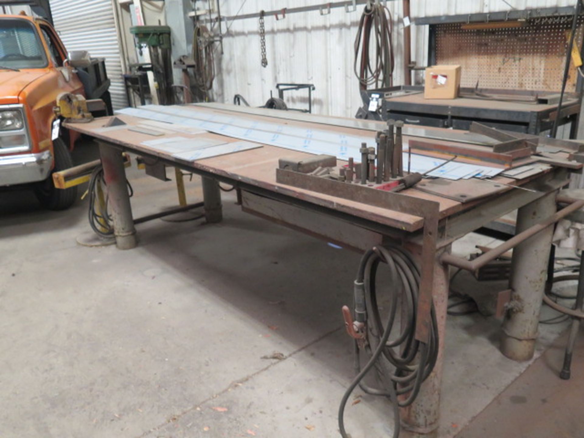 Steel Welding Table w/ Bench Vise (SOLD AS-IS - NO WARRANTY) - Image 2 of 5