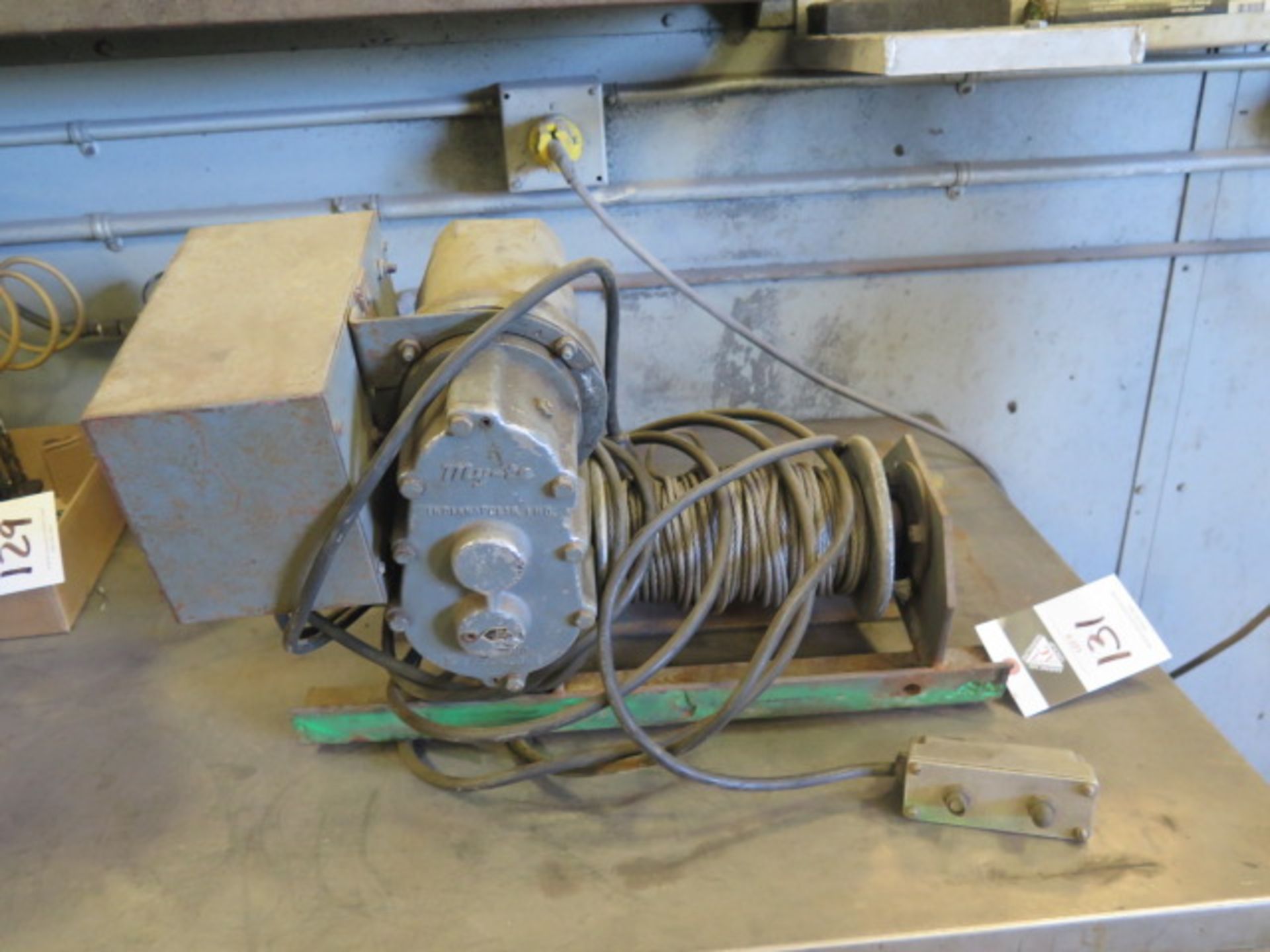 110 Volt Electric Winch (SOLD AS-IS - NO WARRANTY)