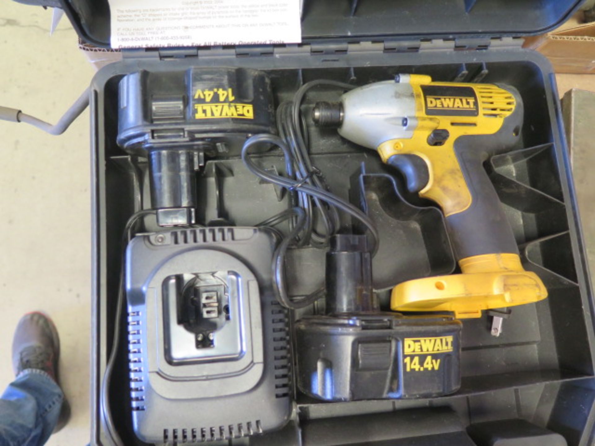 DeWalt 14.4V Cordless Nut Drivers (2) w/ Chargers (SOLD AS-IS - NO WARRANTY) - Image 3 of 6